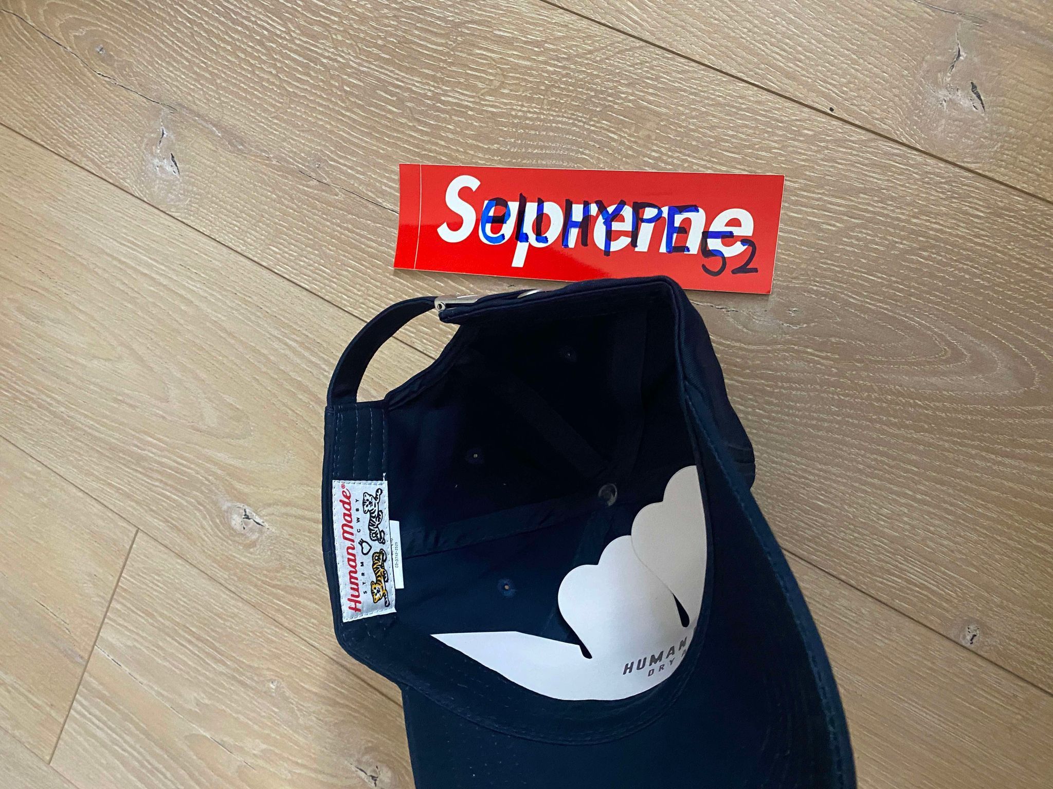 Human Made HUMAN MADE 6 PANEL Heart Navy Hat Size ONE SIZE - 3 Thumbnail