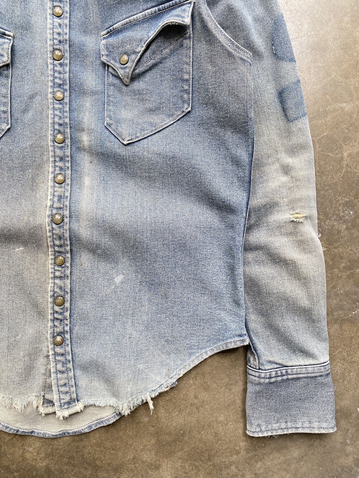 If Six Was Nine 2000s Distressed Led Rechwe LGB Style Denim Shirt Size US M / EU 48-50 / 2 - 12 Thumbnail