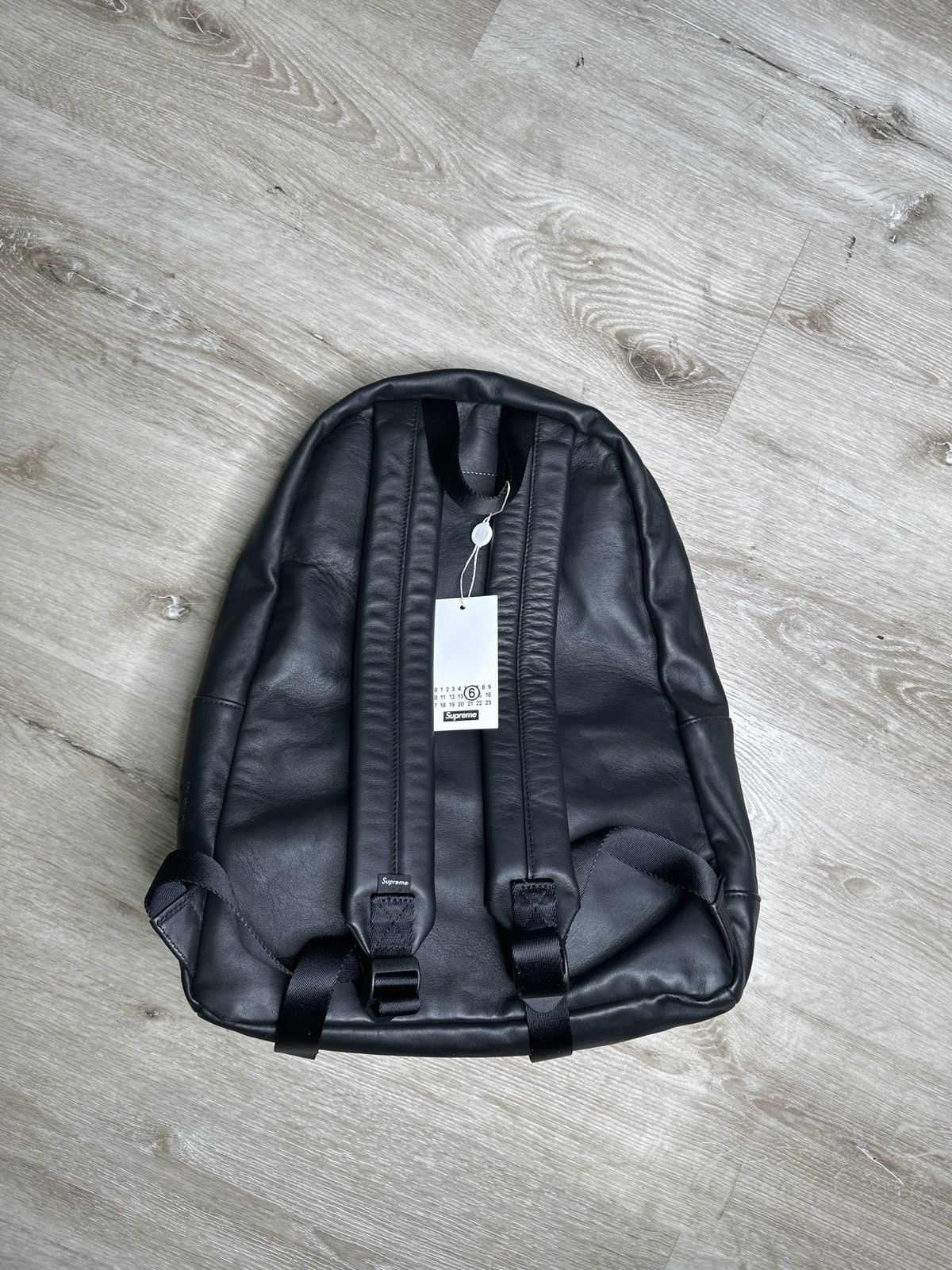 Maison Margiela × Supreme Supreme MM6 Maison Margiela Eagle Leather Backpack Size ONE SIZE - 3 Thumbnail