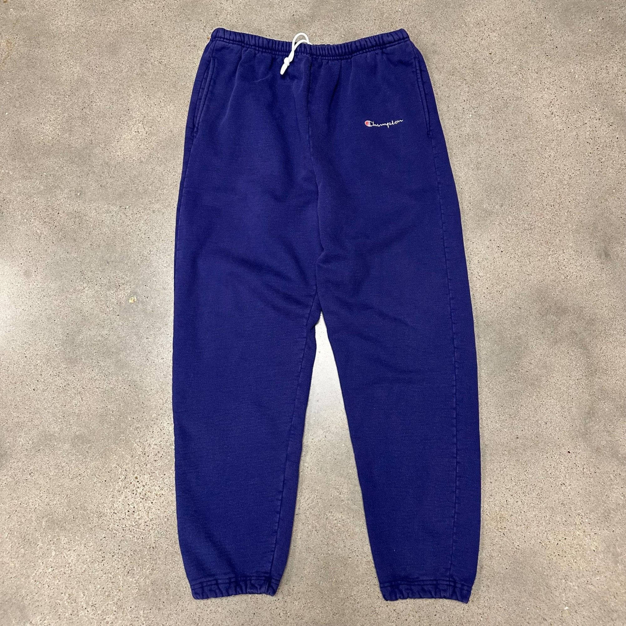 Champion × Vintage Vintage 90s Champion Blue Sweatpants Pockets & Drawstring Size US 34 / EU 50 - 1 Thumbnail