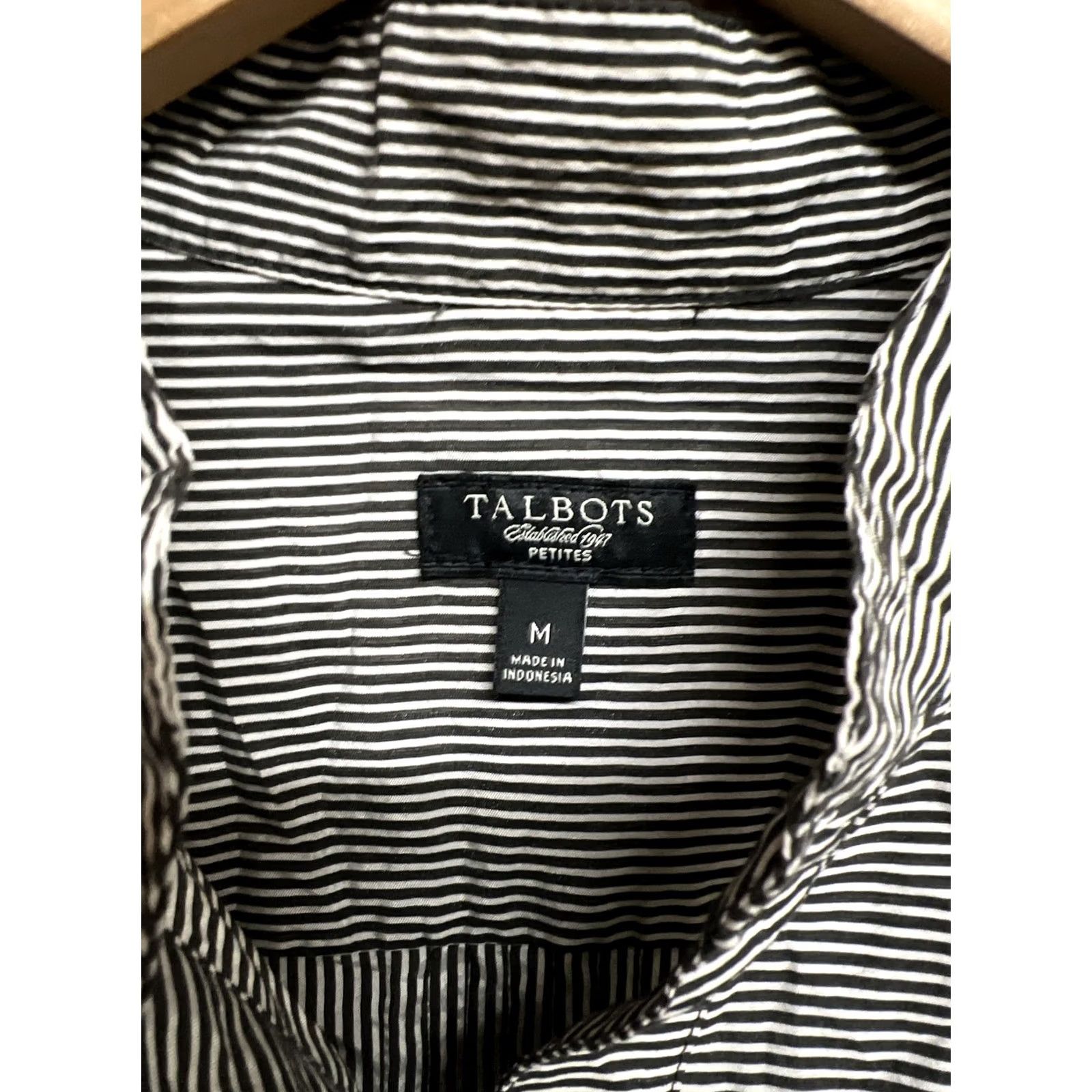 Talbots Talbots Womens Black Striped Button Up Size Medium Petites 3/4 sleeve Size M / US 6-8 / IT 42-44 - 3 Thumbnail