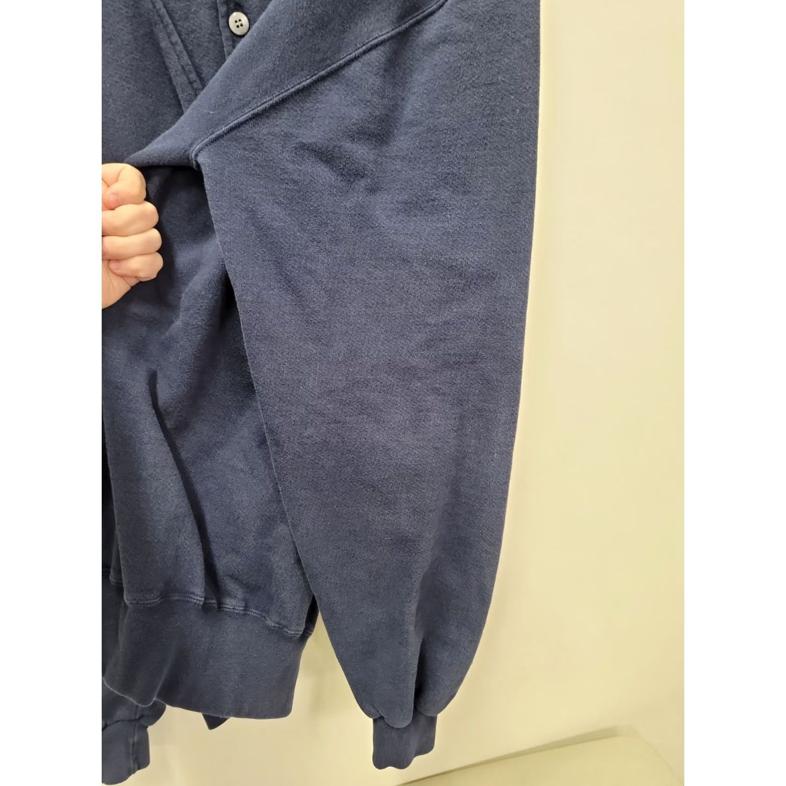 Vintage VINTAGE L.L. Bean by Russell Athletic Men’s Tall XL Blue Henley Sweatshirt USA Shirt Mens XL Blue Henley 90s Size US L / EU 52-54 / 3 - 7 Thumbnail