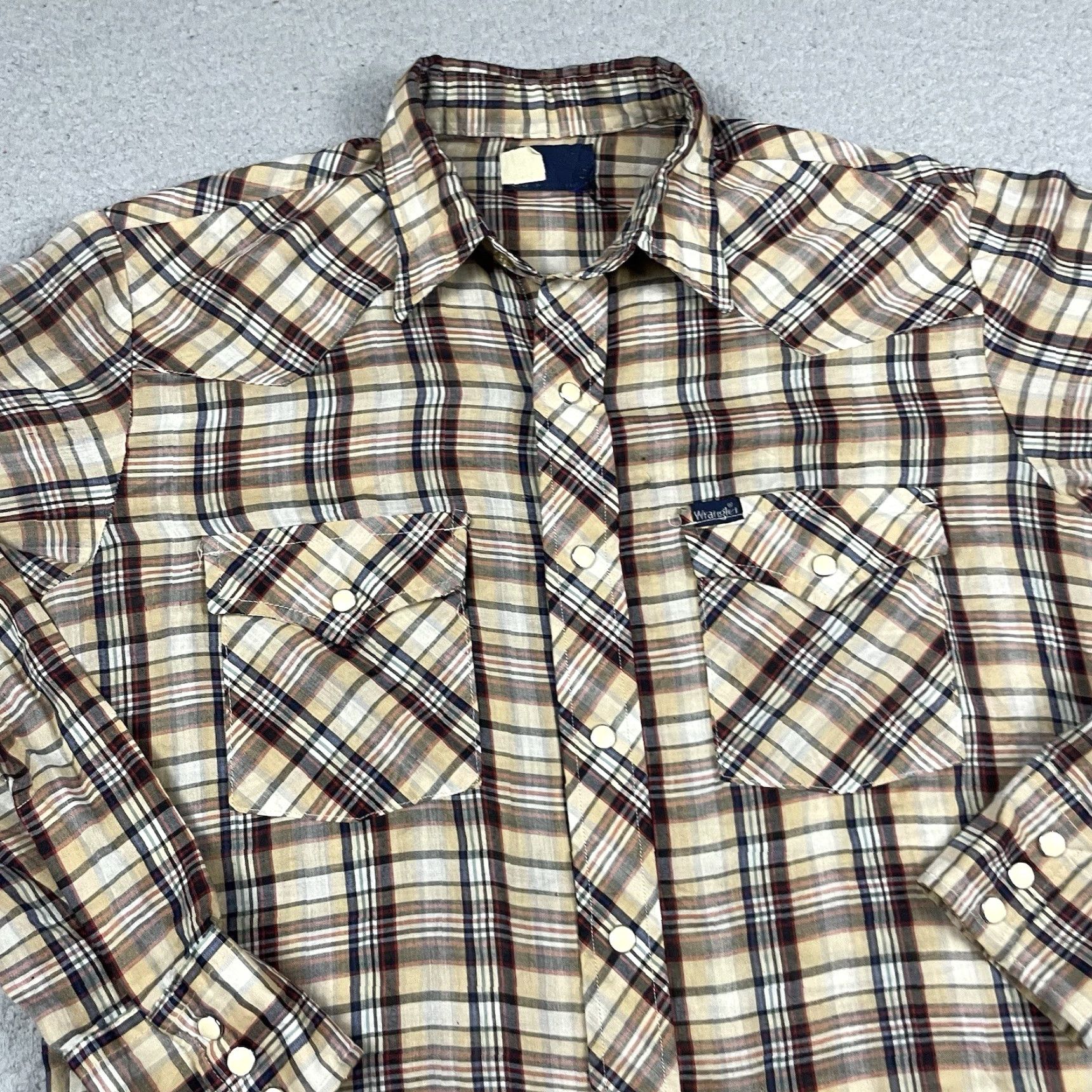 Wrangler VINTAGE Wrangler Shirt Adult Large Brown Western Fashion Pearl Snap Plaid Cowboy Shirt Mens Wrangler Western Fashion Size US L / EU 52-54 / 3 - 2 Thumbnail