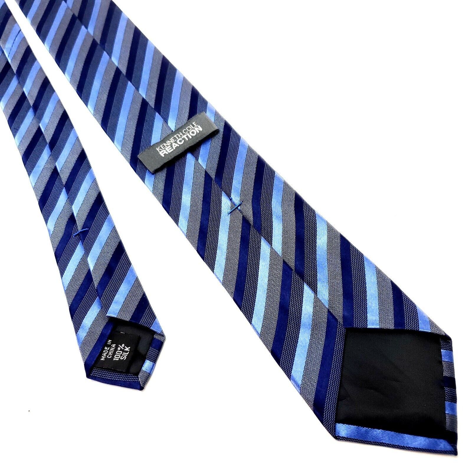Kenneth Cole Kenneth Cole Reaction Blue Silk Tie Woven Skinny Striped Size ONE SIZE - 3 Thumbnail