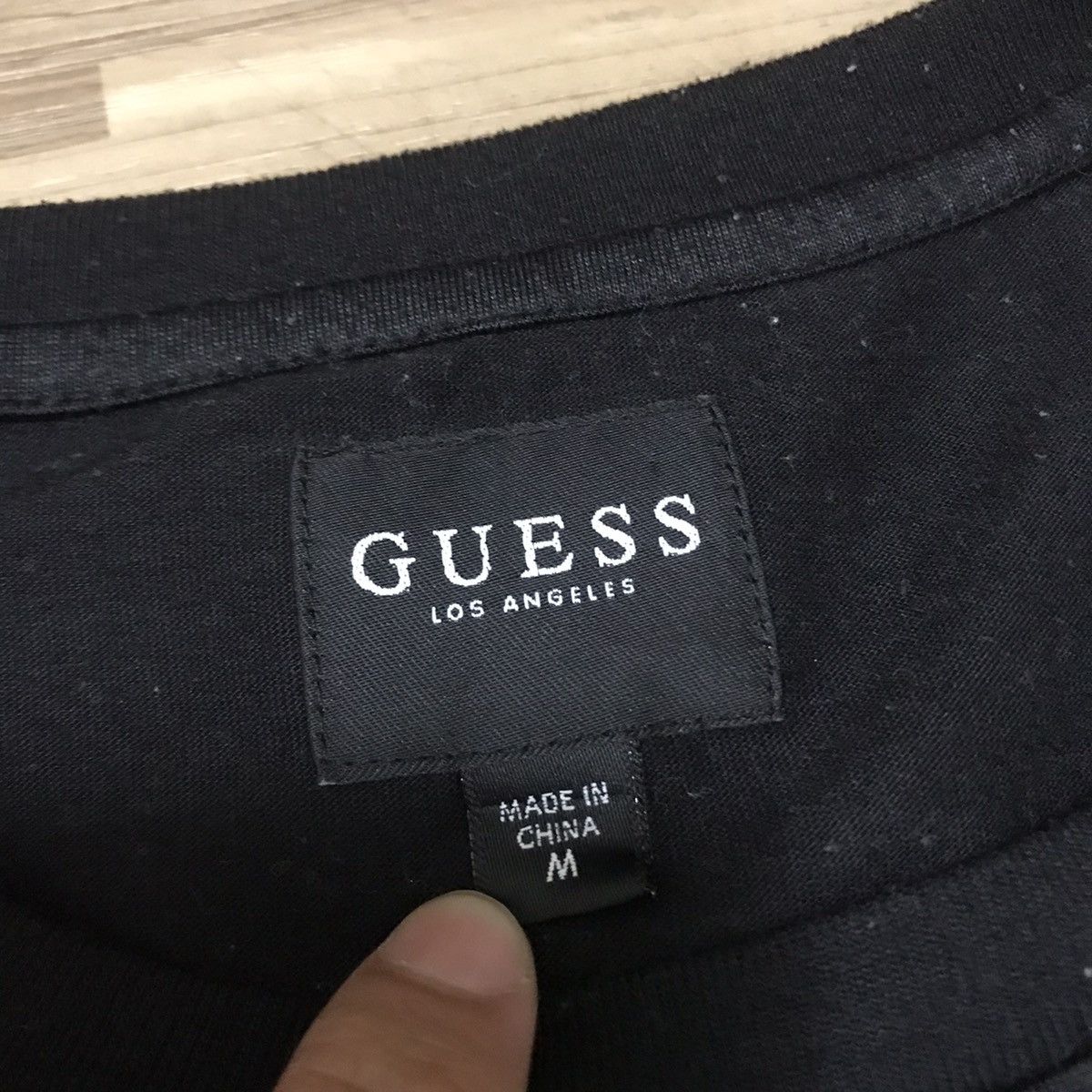 Guess GUESS LOS ANGELES CHAINED DISIGNER RARE TEE Size M / US 6-8 / IT 42-44 - 3 Thumbnail