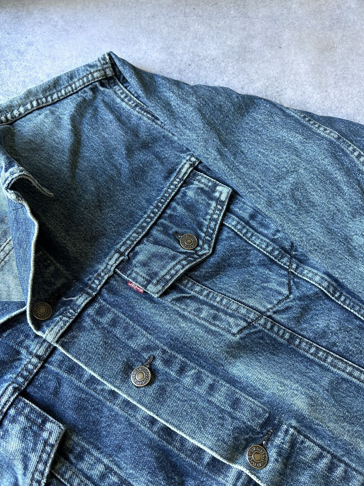 Levi's Vintage Clothing × Vintage Vintage Levis denim distressed jacket mens Size US L / EU 52-54 / 3 - 4 Thumbnail