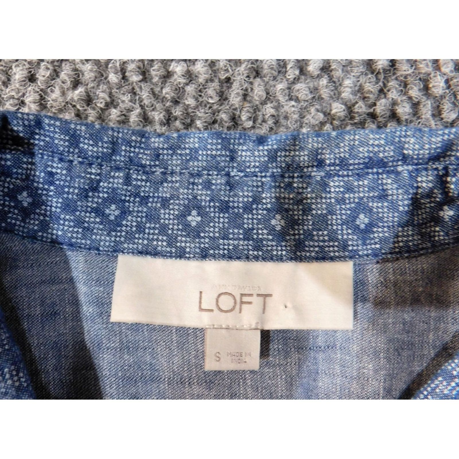 Ann Taylor Ann Taylor Loft Shirt Women Small Blue Plaid Button-Up Casual Long Sleeve breathable 100% Cotton Button-Up Top Size S / US 4 / IT 40 - 4 Thumbnail