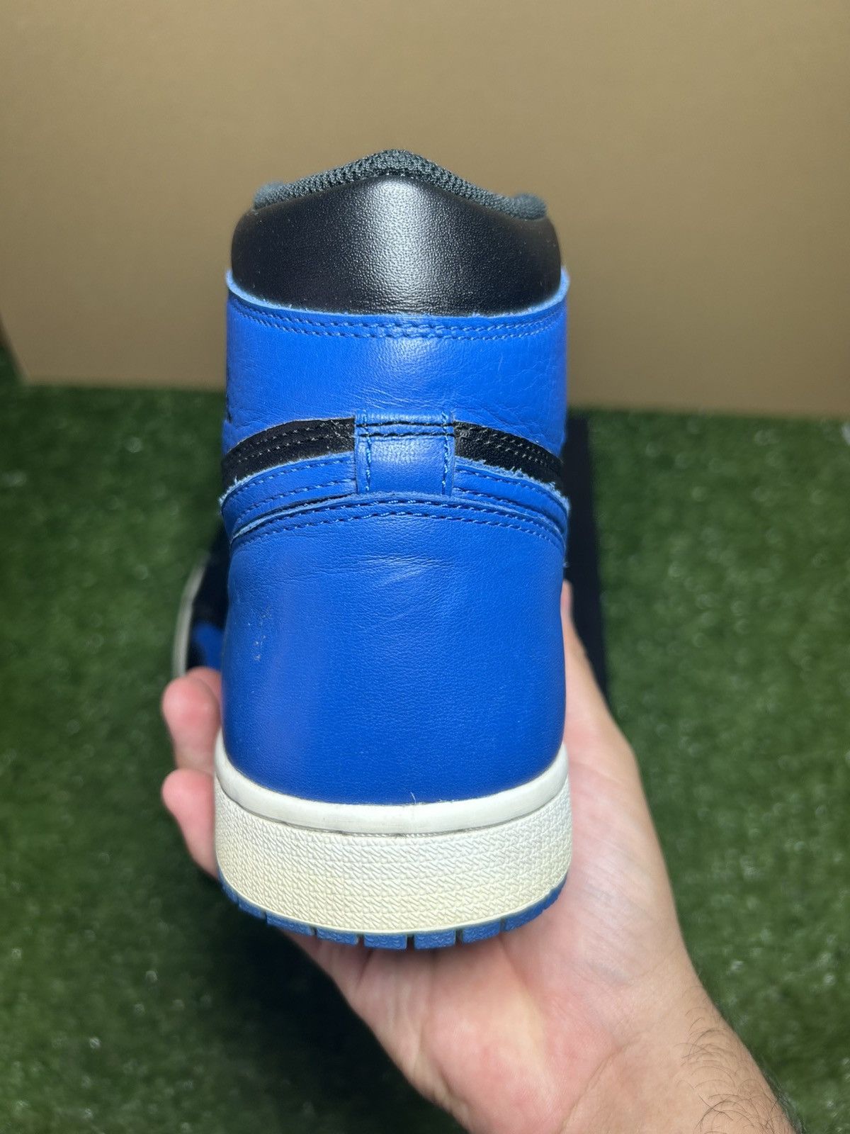 Jordan Brand Jordan 1 Royal 2017 Size US 11.5 / EU 44-45 - 3 Thumbnail