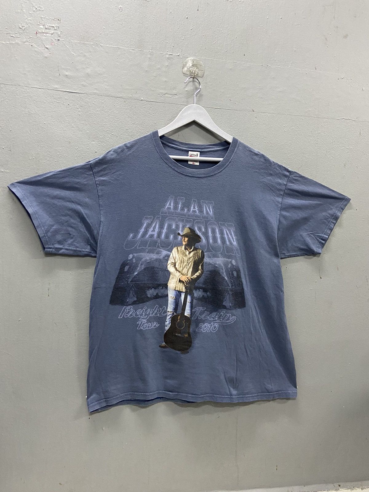 Band Tees ALAN JACKSON SINGER FREIGHT TRAIN TOUR 2010 TEE SHIRT Size US XL / EU 56 / 4 - 1 Thumbnail