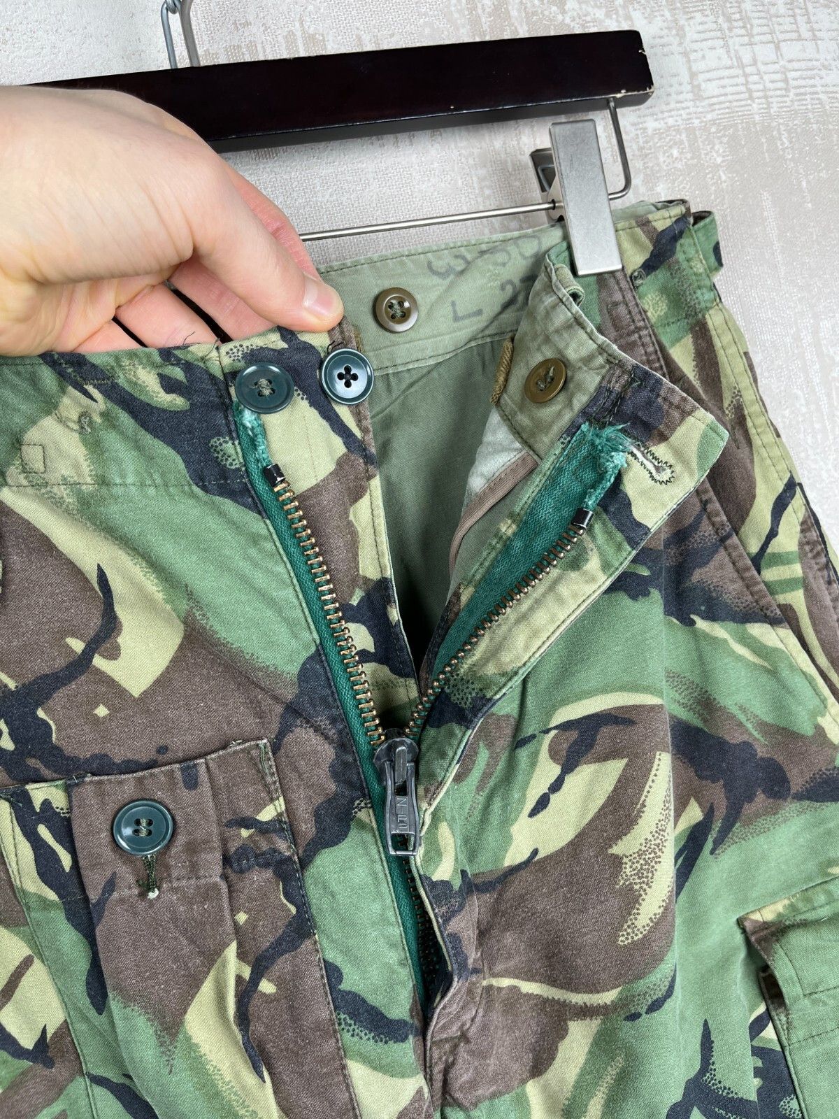 Other Vintage 70s-80s British Army Trousers Combat Pattern Pants Size US 30 / EU 46 - 10 Thumbnail