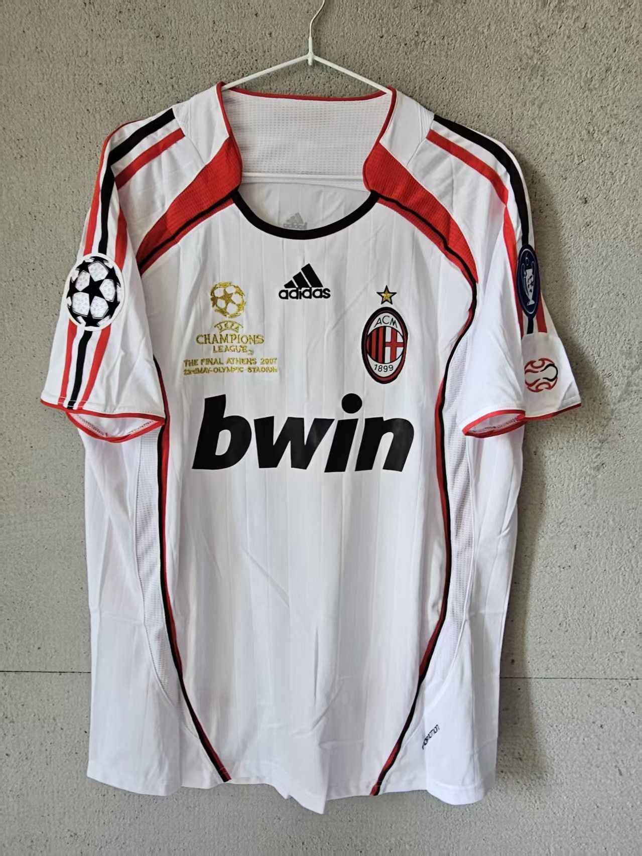 Other #9 Inzaghi Jersey 2006 AC Milan Home Size US XL / EU 56 / 4 - 2 Thumbnail