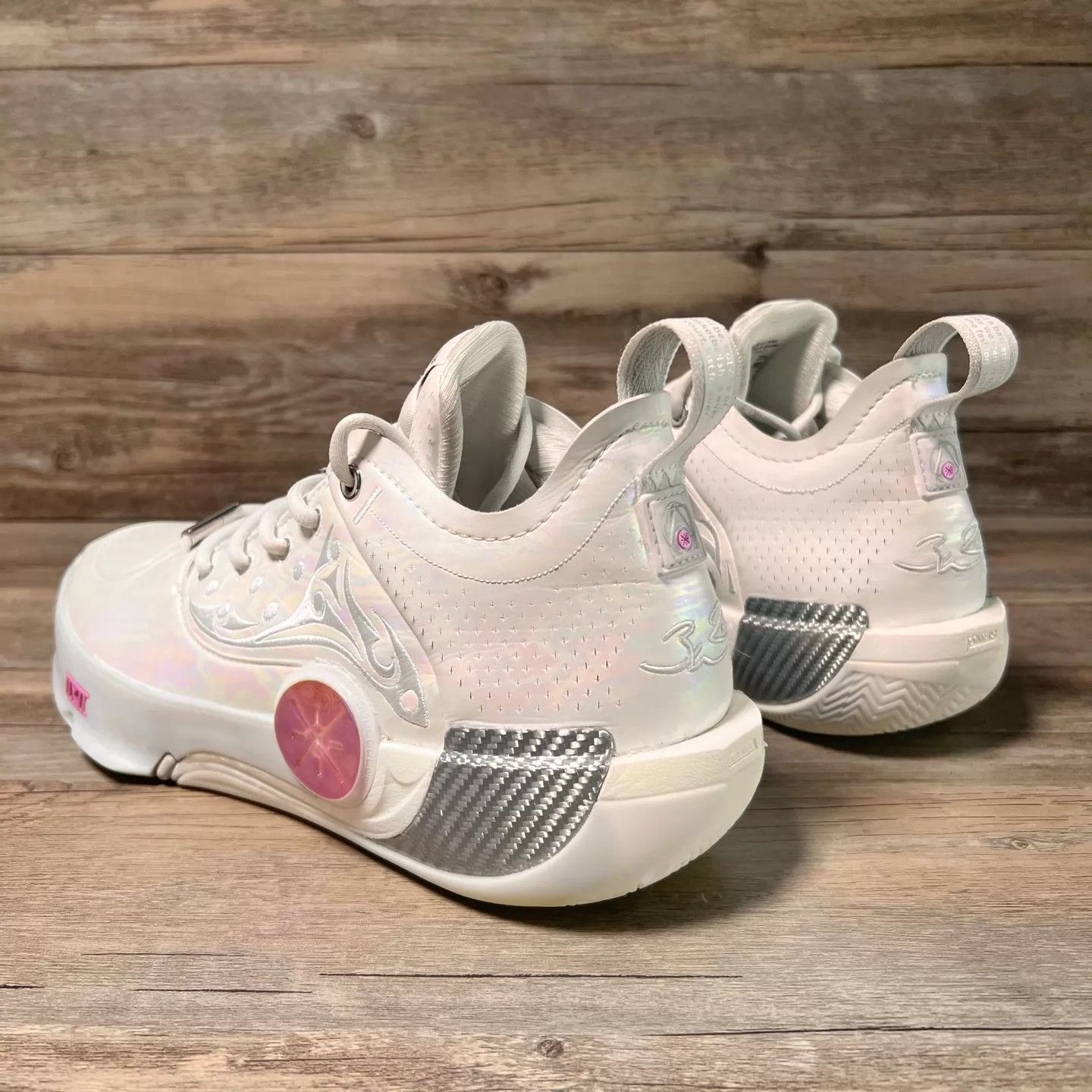 Li-Ning LI-NING WOW12 Sculpture White ABAV013-S21 41.5 97N Size US 8.5 / EU 41-42 - 4 Thumbnail