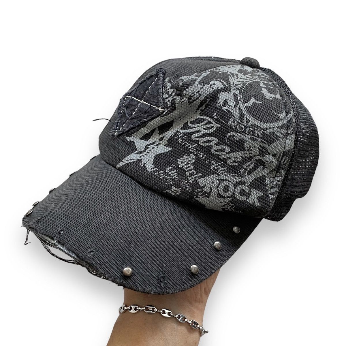 If Six Was Nine × Japanese Brand × Le Grande Bleu (L.G.B.) Punk trucker hats Size ONE SIZE - 2 Thumbnail