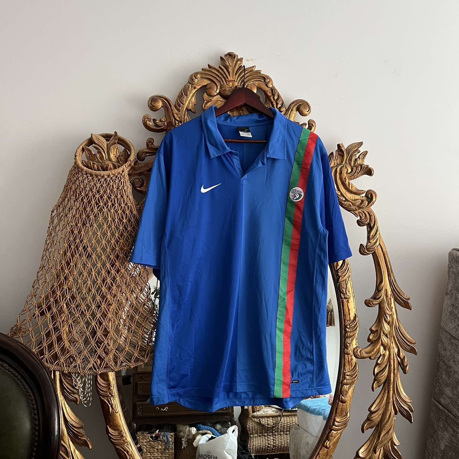 Nike NIKE CRETEIL LUSITANOS SHIRT FOOTBALL SOCCER JERSEY SZ XL Size US XL / EU 56 / 4 - 1 Thumbnail