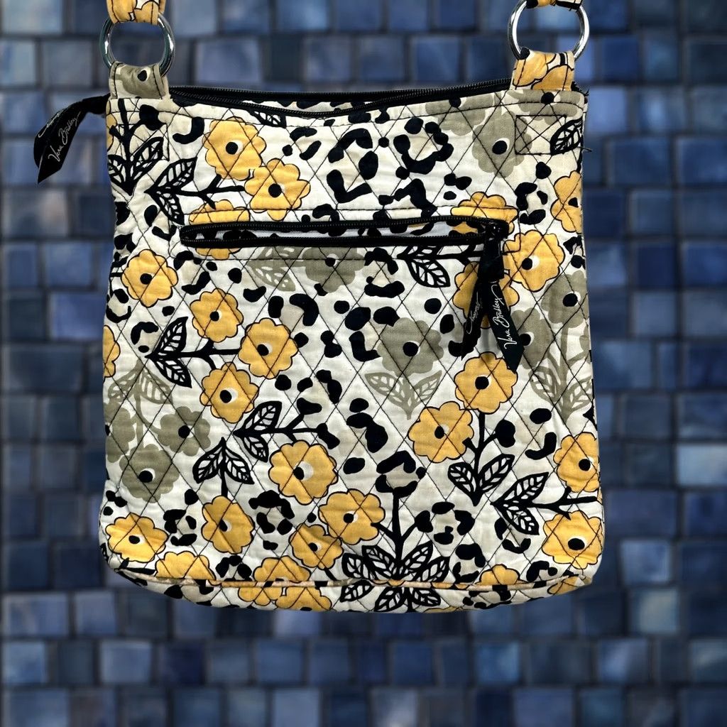 Vera Bradley Vera Bradley Go Wild Crossbody Bag Yellow Women's Crossbody Medium with Adjustable Strap, Outer & Inner Pockets, Quilt Knit Cotton, Zebra Pattern Size ONE SIZE - 1 Thumbnail