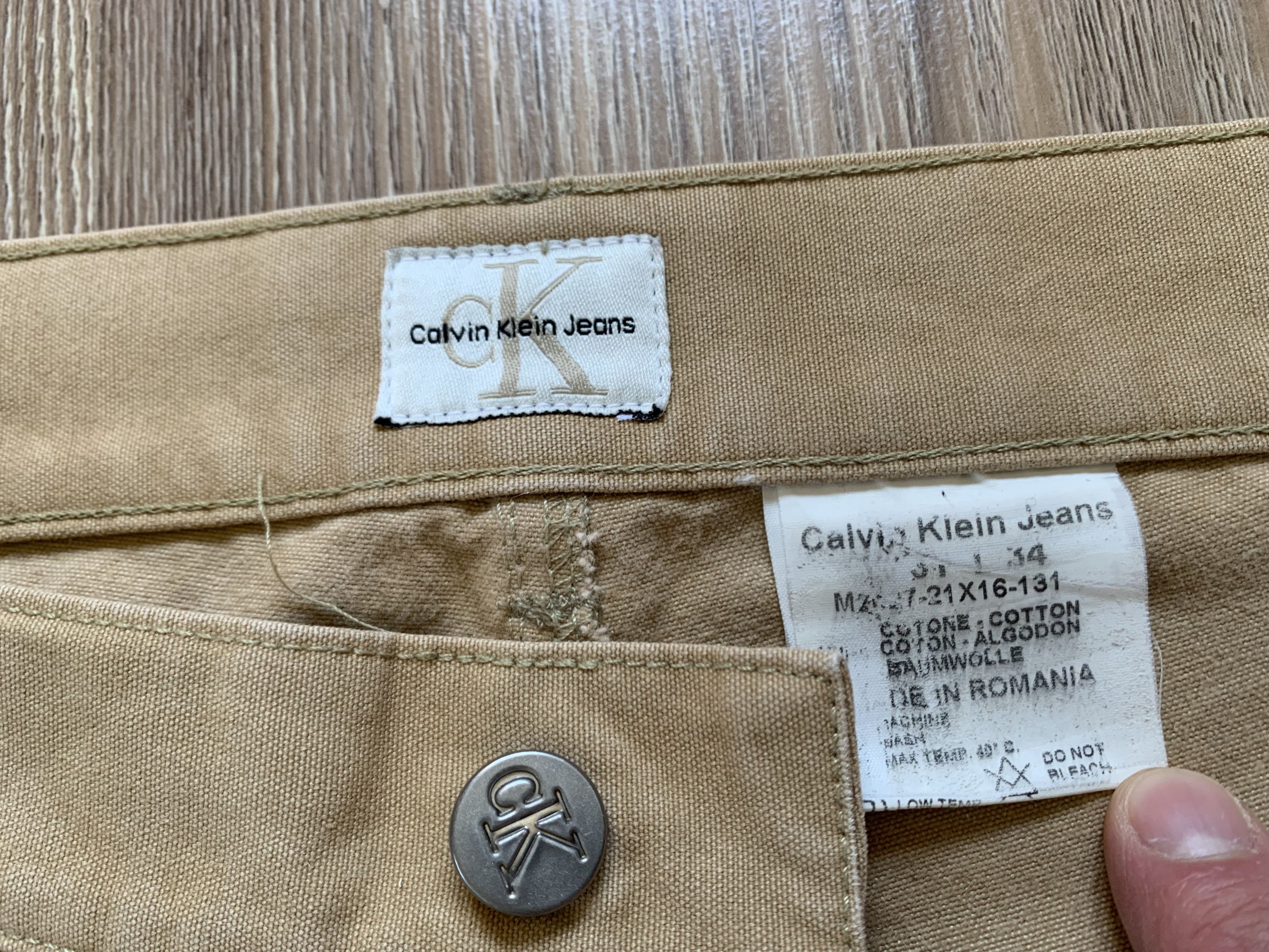 Calvin Klein × Vintage Vintage Calvin Klein Beige Pants Size US 31 - 9 Thumbnail