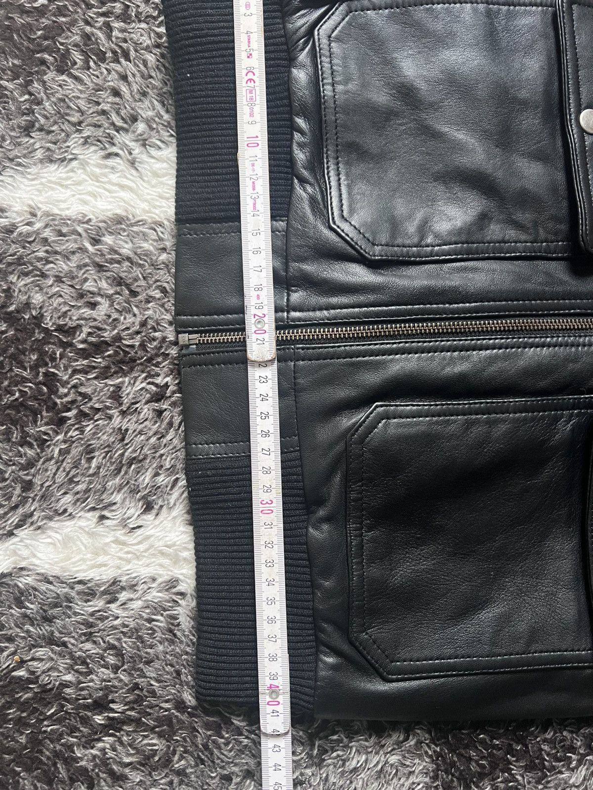 Other Vintage Women’s Leather Bomber Jacket Black with Gun Style Size US S / EU 44-46 / 1 - 11 Thumbnail