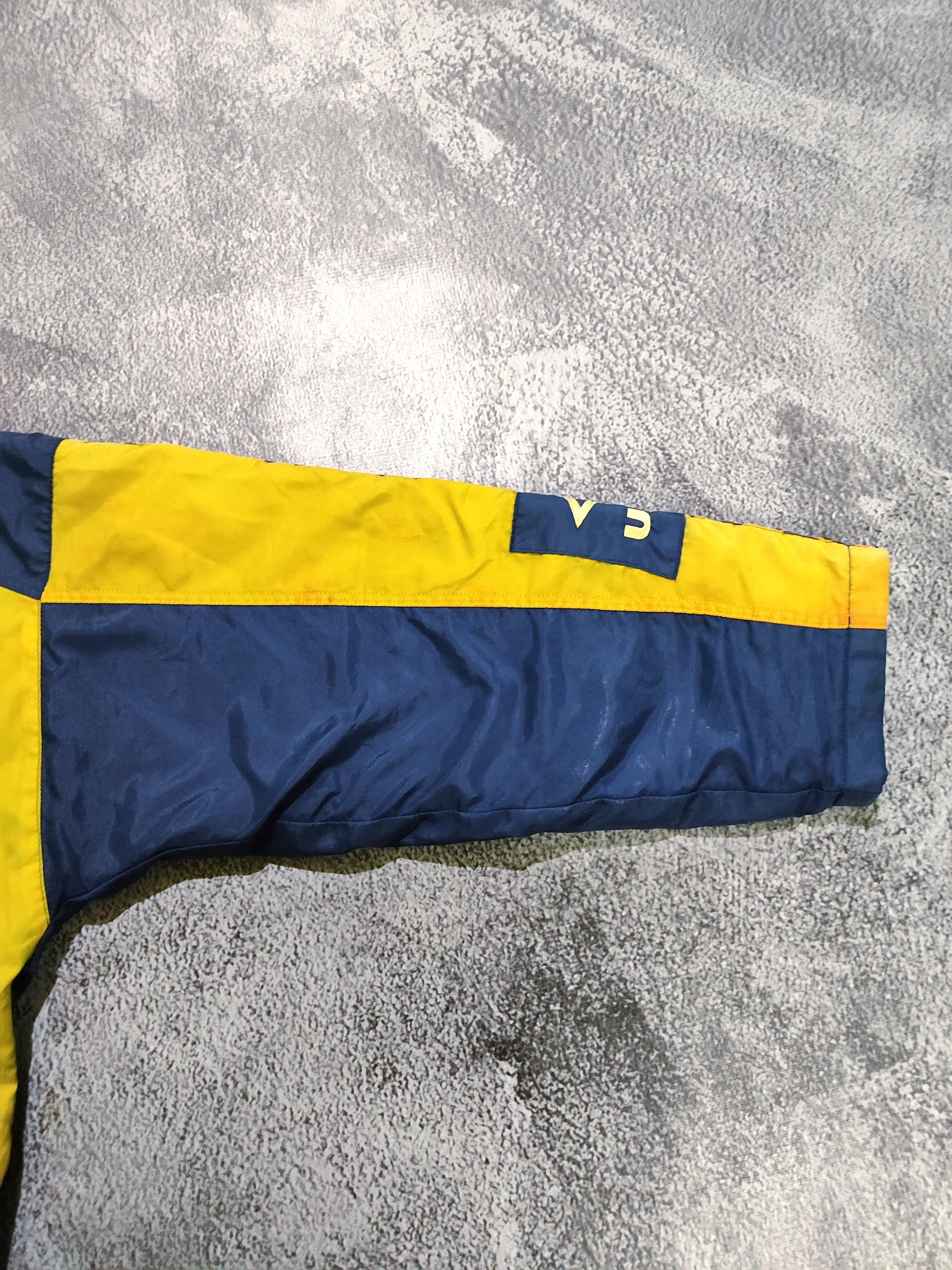 Umbro Vintage 90's Umbro Tottenham Coat Jacket Football Soccer Size US L / EU 52-54 / 3 - 6 Thumbnail