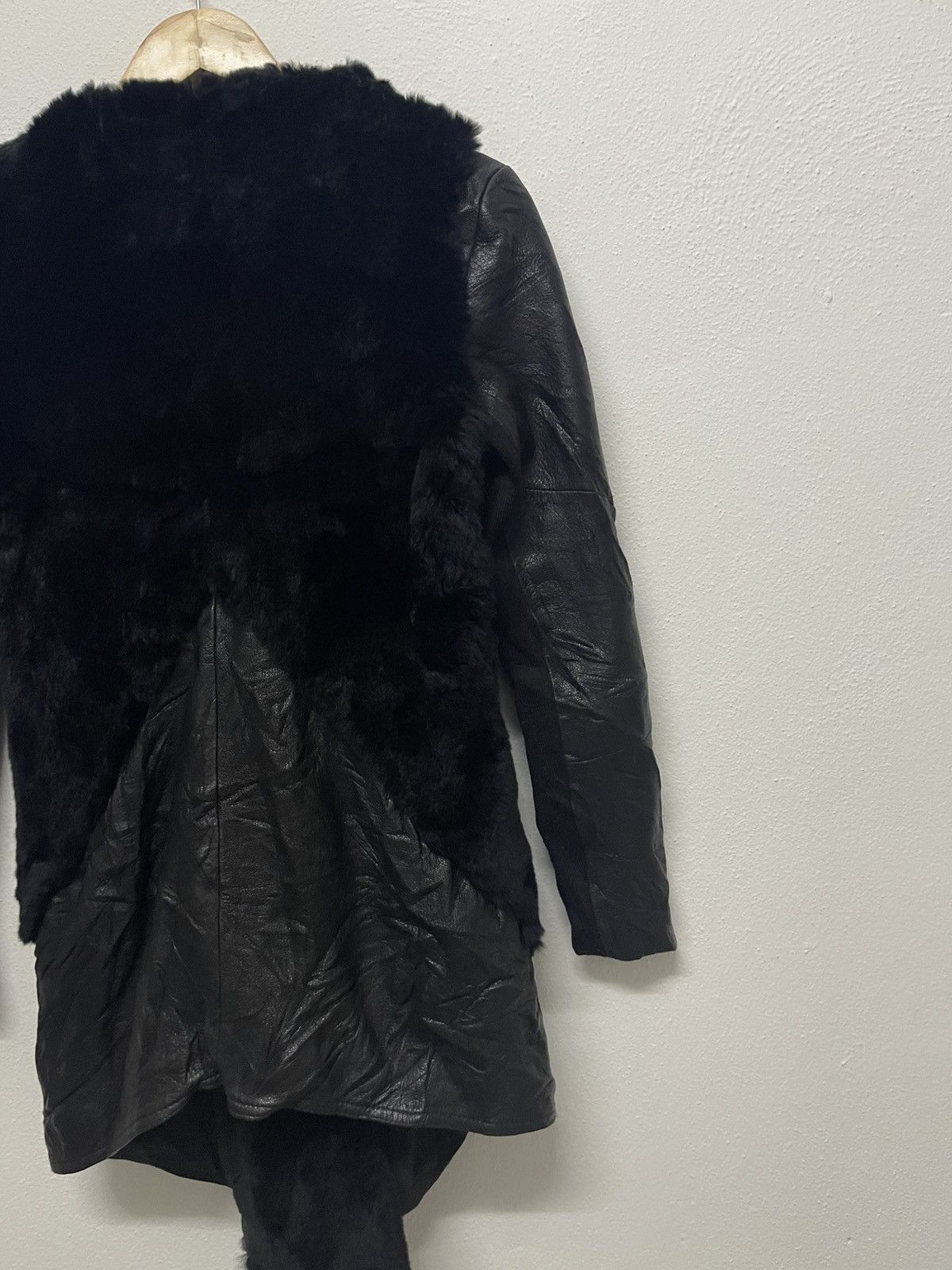 Helmut Lang HELMUT LANG GOAT LEATHER MIX FUR RABBIT JACKET ASYMMETRICAL Size S / US 4 / IT 40 - 12 Thumbnail