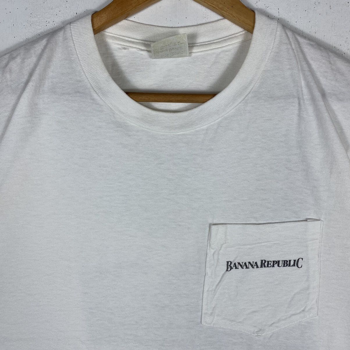 Banana Republic Vintage 90’s BANANA REPUBLIC Safari & Travel Graphic Tee Size US M / EU 48-50 / 2 - 6 Thumbnail