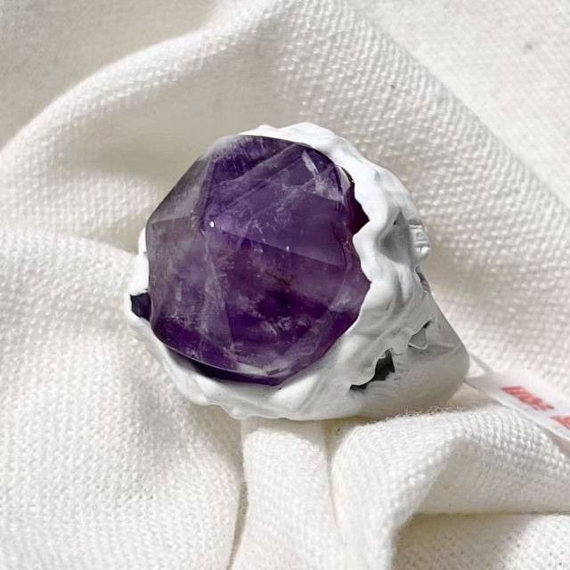 Dior Dior x Daniel Arsham Cracked Amethyst Ring Size ONE SIZE - 1 Thumbnail