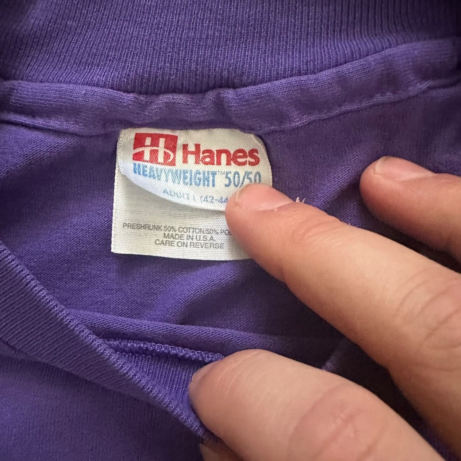 Hanes 1995 Washington DC purple art shirt Size US L / EU 52-54 / 3 - 3 Thumbnail