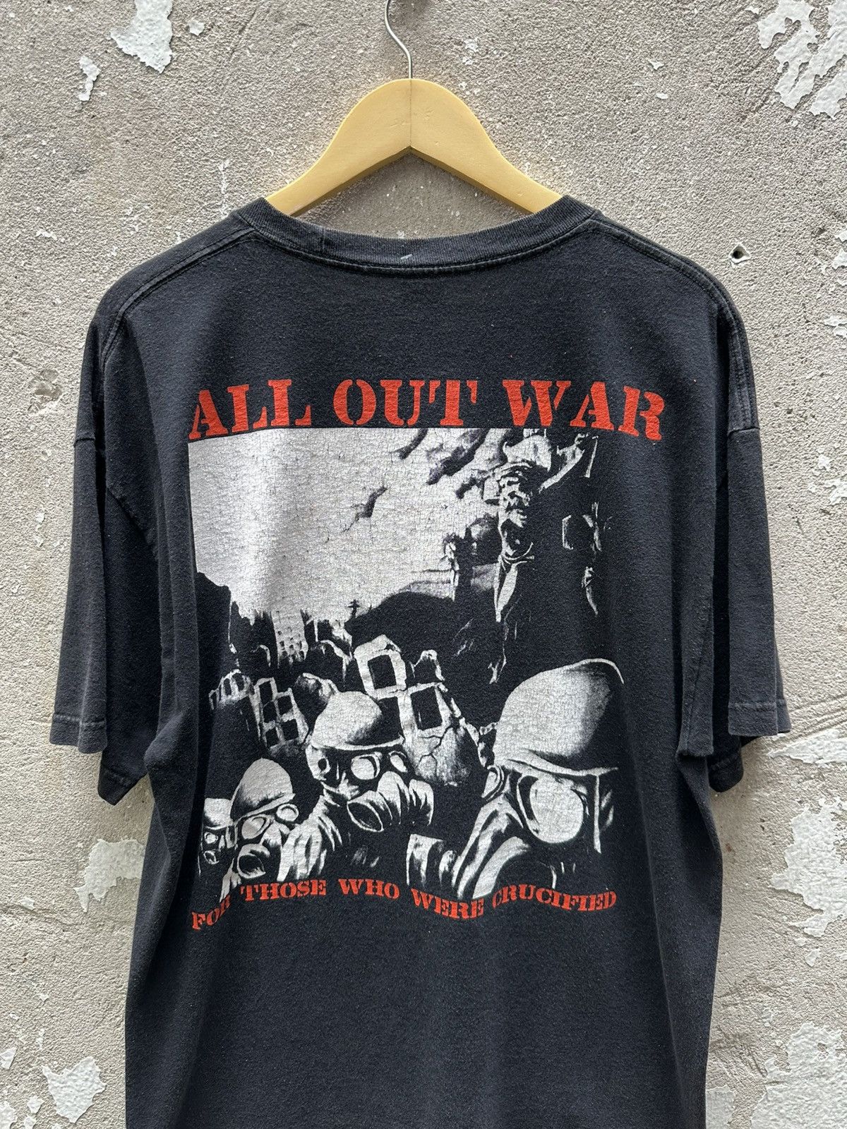 Band Tees Vintage All Out War American Metalcore Band Tees Size US XL / EU 56 / 4 - 4 Thumbnail