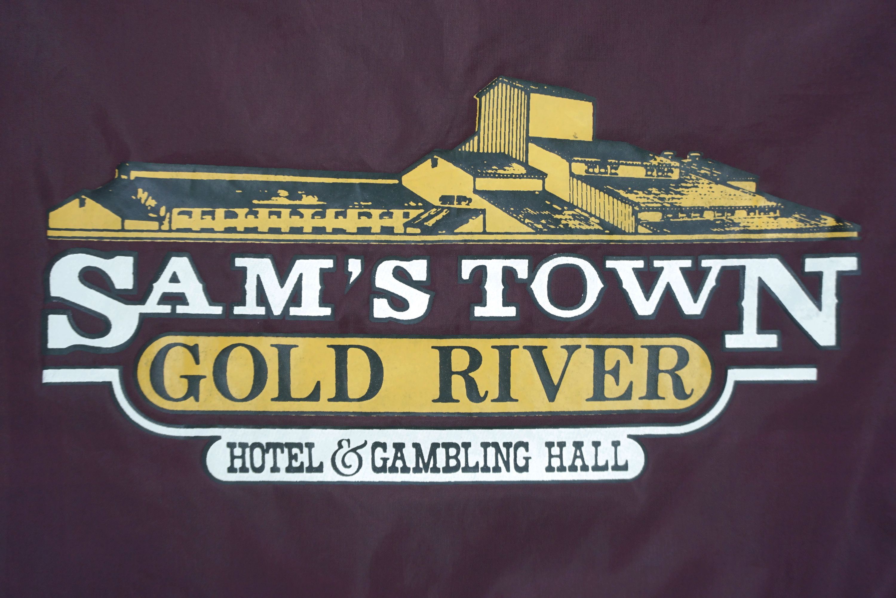NCAA Vintage Sam's Town Gold River Laughlin Nevada Windbreaker Size US M / EU 48-50 / 2 - 10 Thumbnail
