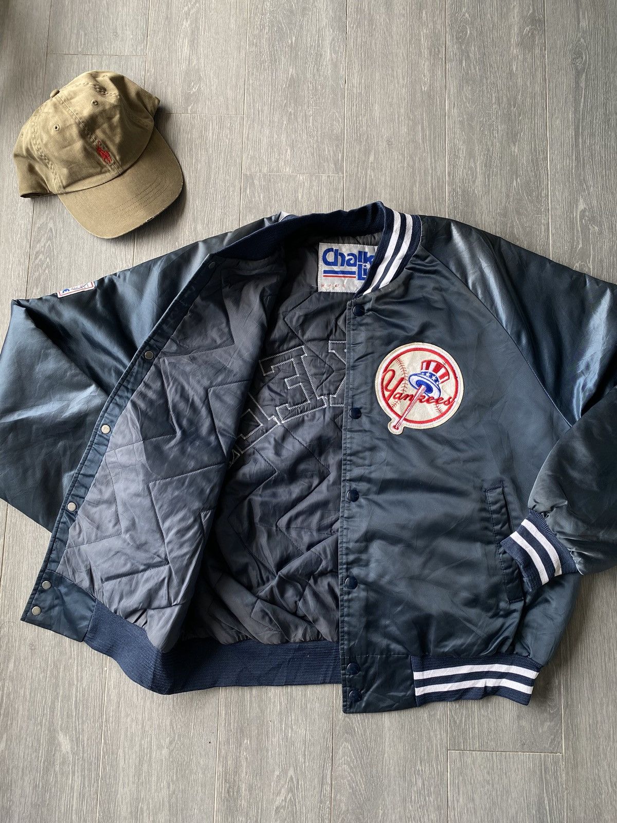 Chalk Line × New York Yankees × Vintage Rare Vintage 90’s Chalk Line NY Yankees Satin Bomber Jacket Size US L / EU 52-54 / 3 - 3 Thumbnail