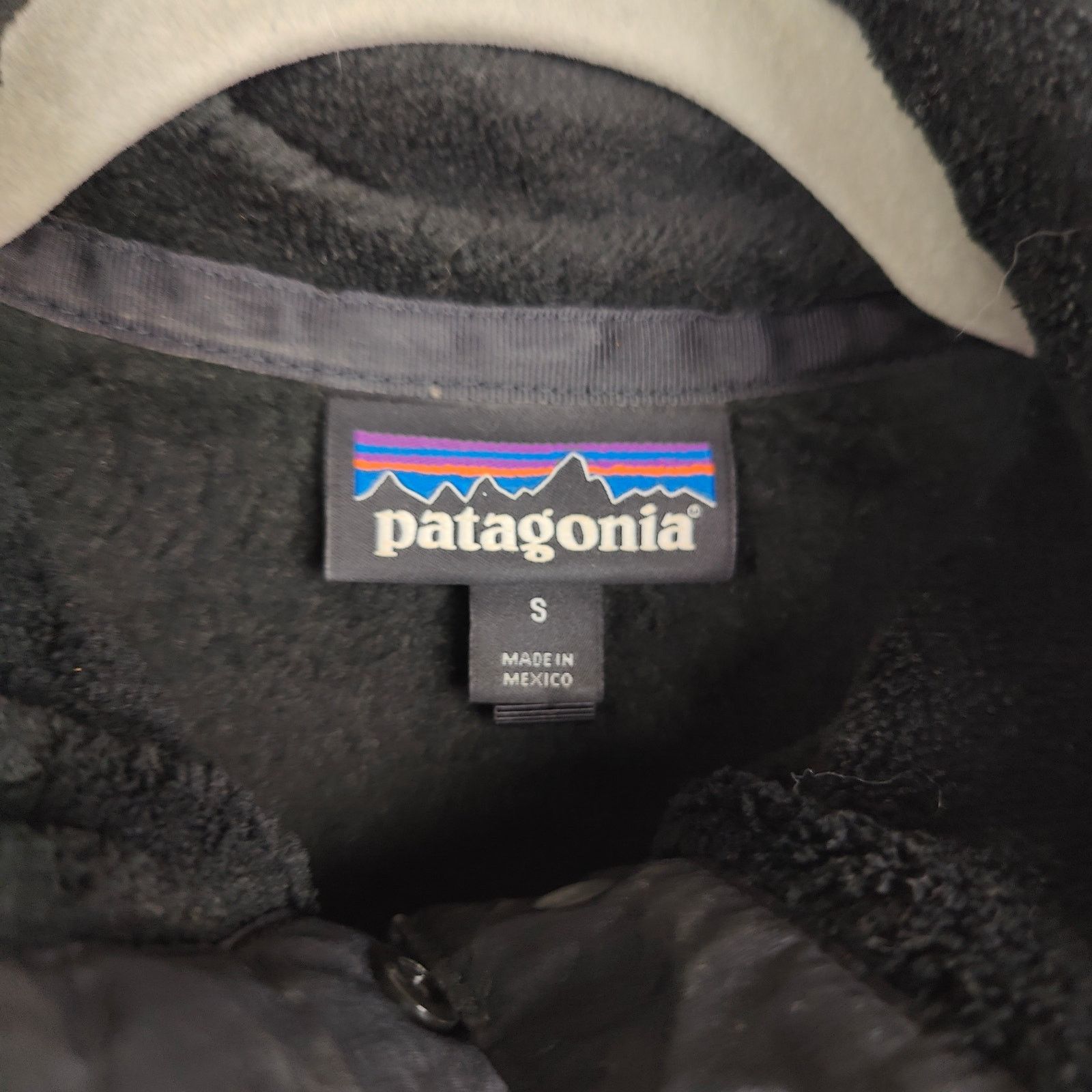 Patagonia Patagonia Re-Tool Snap-T Jacket Womens Small Black Fleece Size S / US 4 / IT 40 - 3 Thumbnail