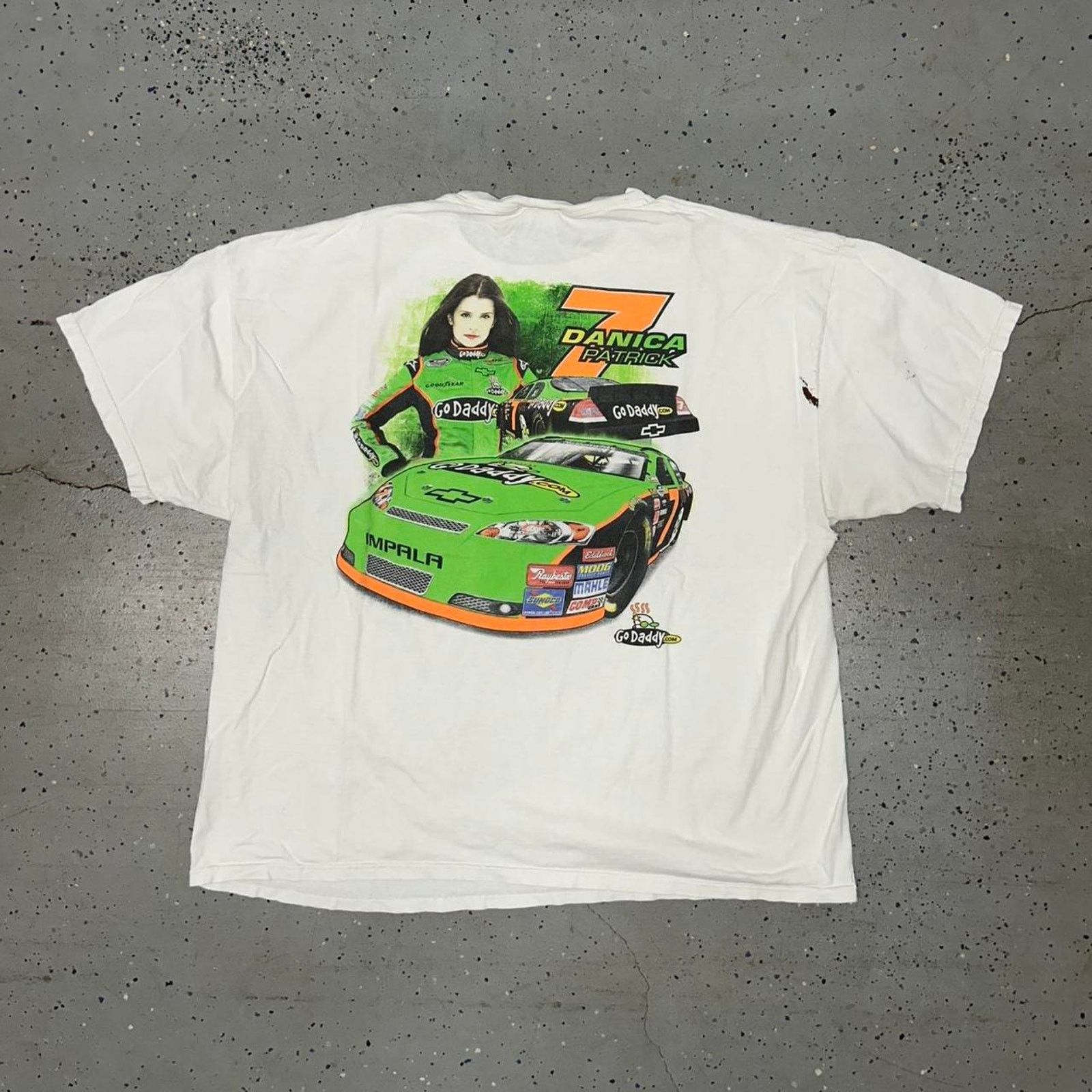 Chase Authentics Y2K Danica Patrick Nascar Racing Tee Size US XXL / EU 58 / 5 - 1 Thumbnail
