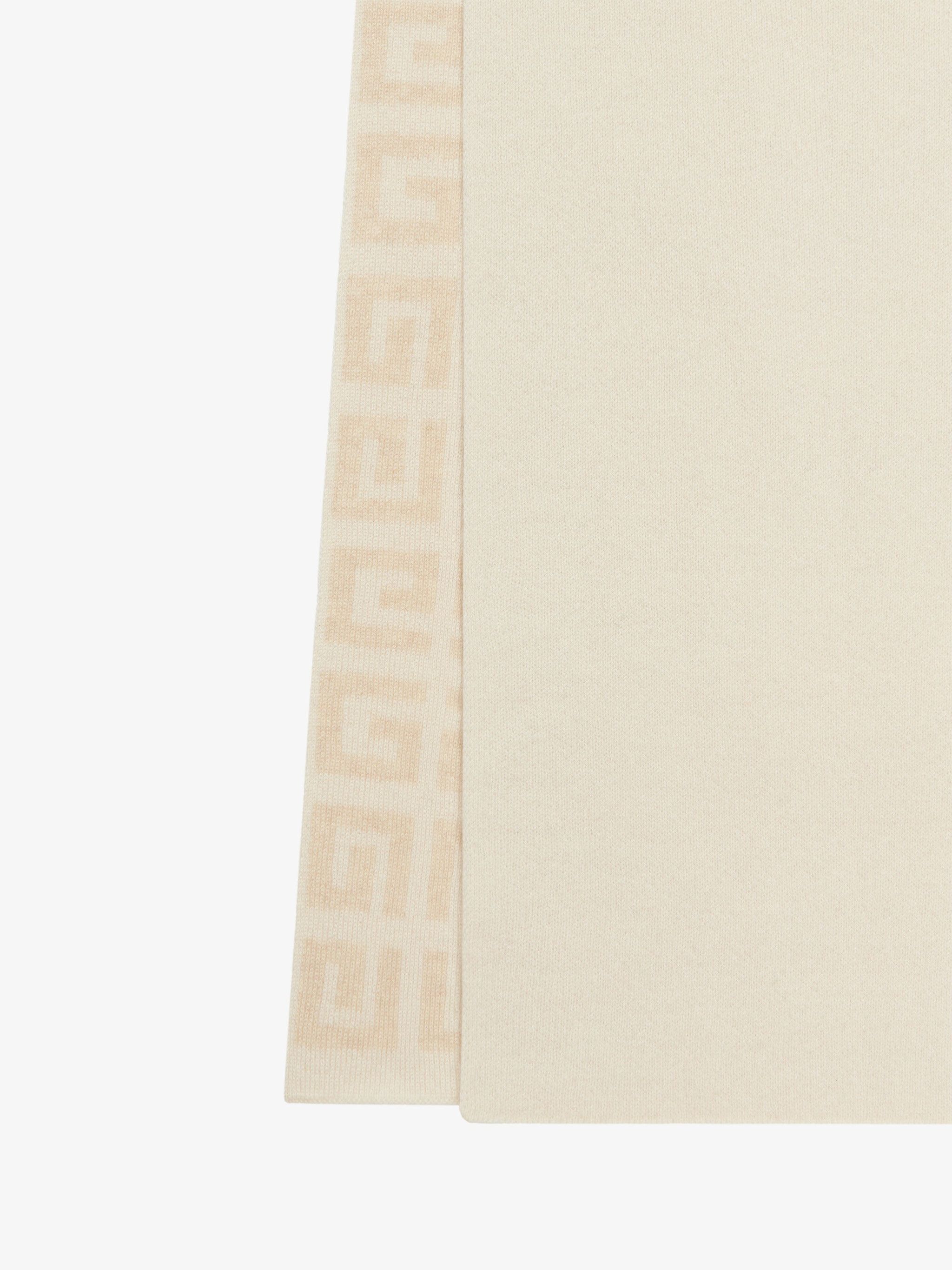 Givenchy o1gr1nt0125 Size: OS / 4G Double Sided Scarf in White/Ecru Size ONE SIZE - 2 Thumbnail