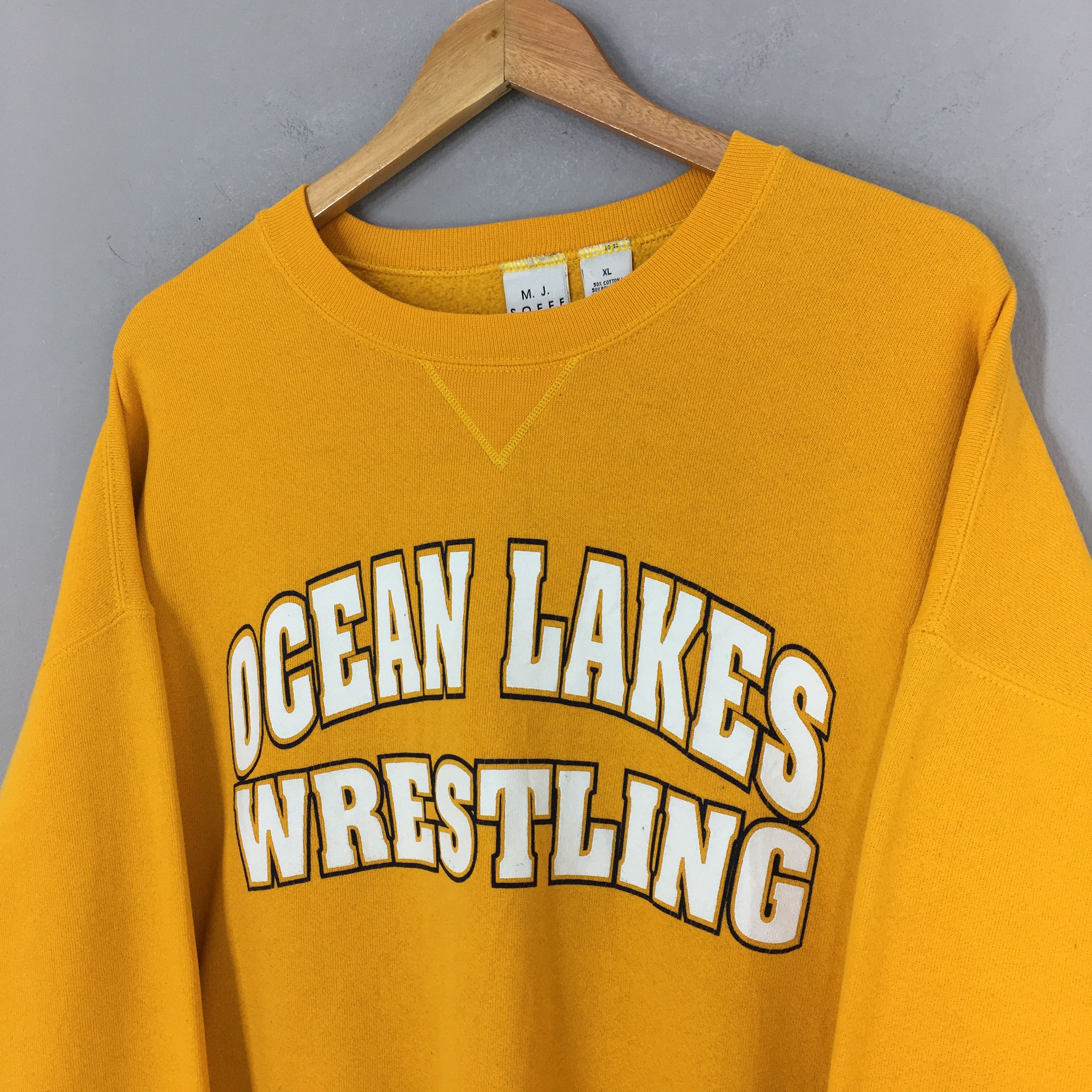 Vintage Vintage 90s Ocean Lake Wrestling Yellow Sweatshirt XLarge Size US XL / EU 56 / 4 - 3 Thumbnail