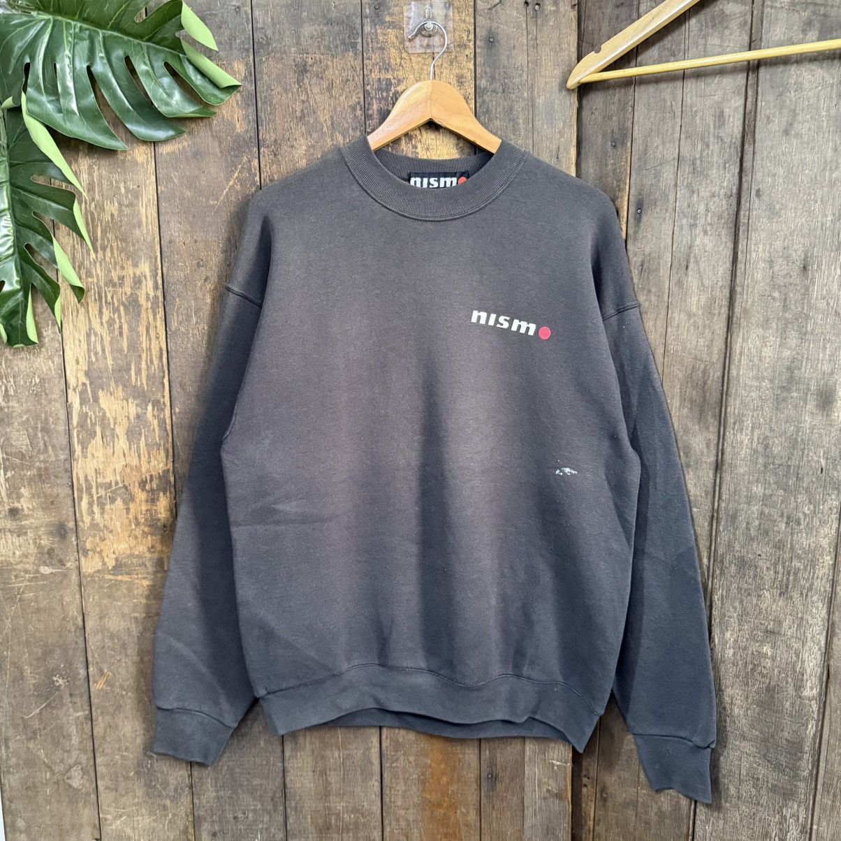 Vintage Vintage Nismo Nissan Racing Team Sweatshirt Size US L / EU 52-54 / 3 - 2 Thumbnail