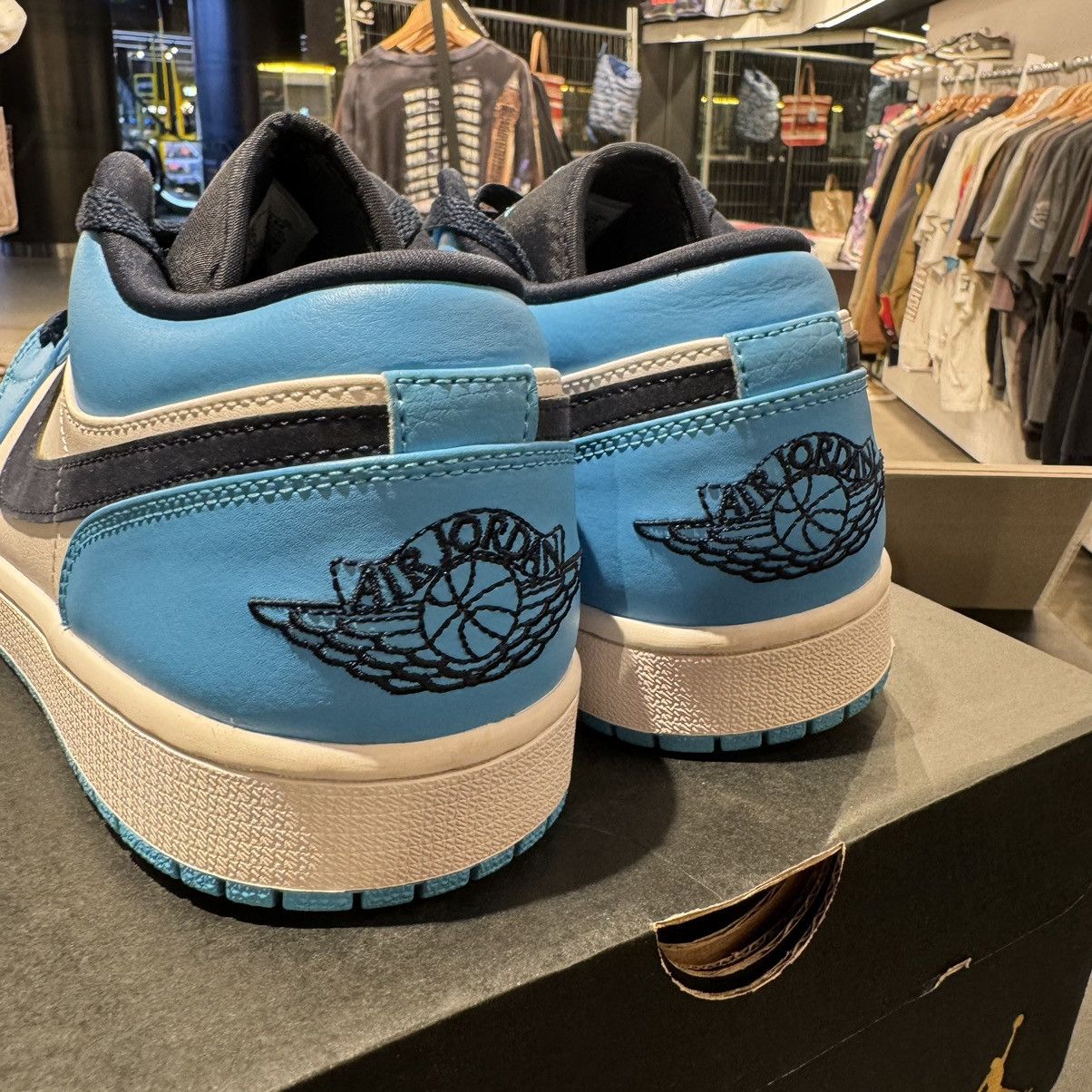 Jordan Brand Jordan 1 Low UNC University Blue Size US 11 / EU 44 - 8 Thumbnail
