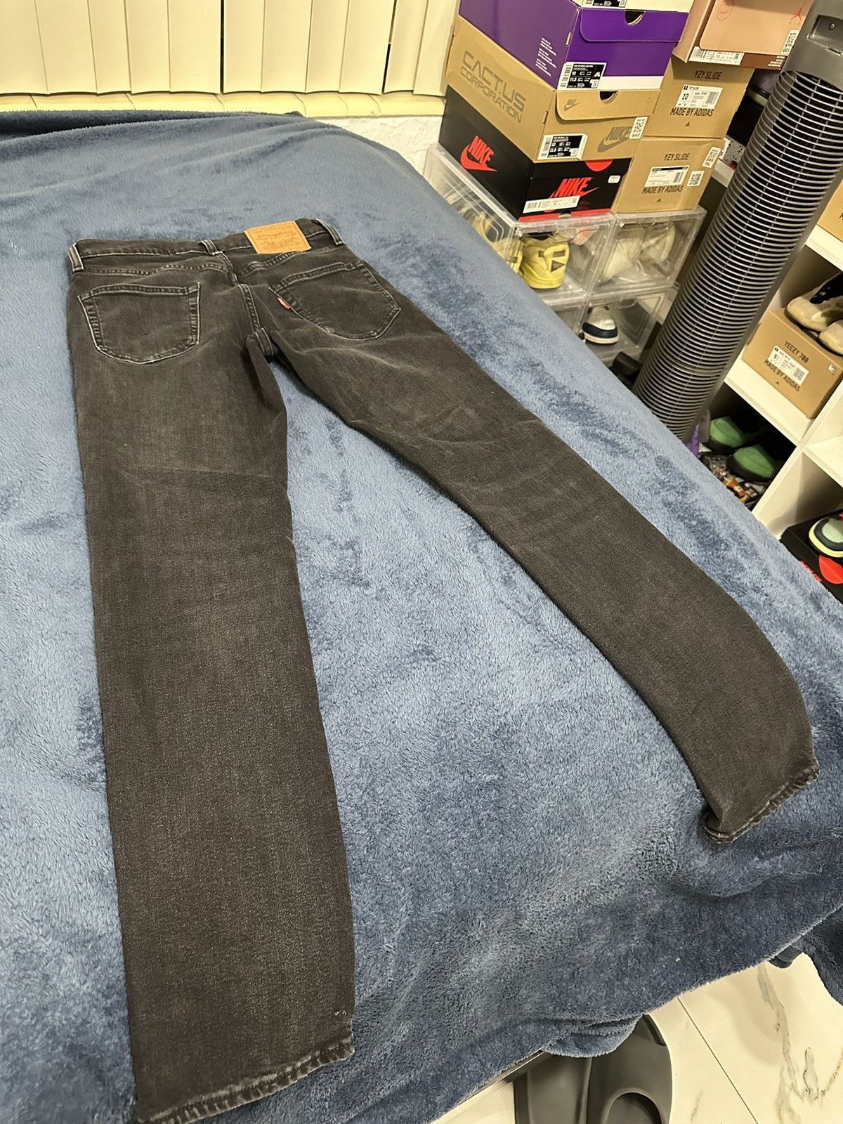 Levi's Levis Black Stone Washed Denim Jeans👖 Size US 29 - 2 Thumbnail
