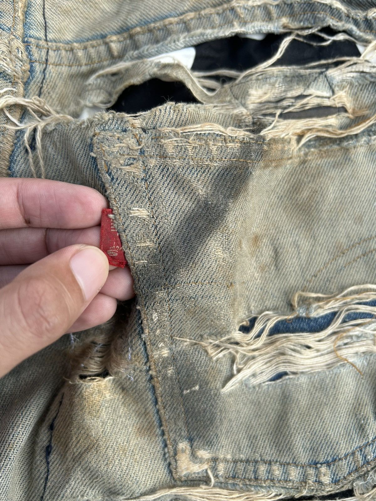 Levi's 80's THRASHED Levi's 6 Selvedge Reconstructed Repair Denim Size US 31 - 5 Thumbnail