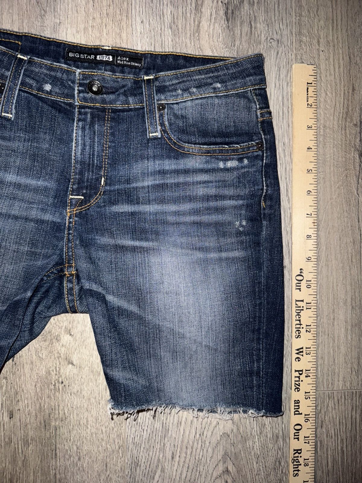 Big Star Buckle BIG STAR - Early 2000’s Alex Mid Rise Skinny Shorts Size 27" / US 4 / IT 40 - 8 Thumbnail