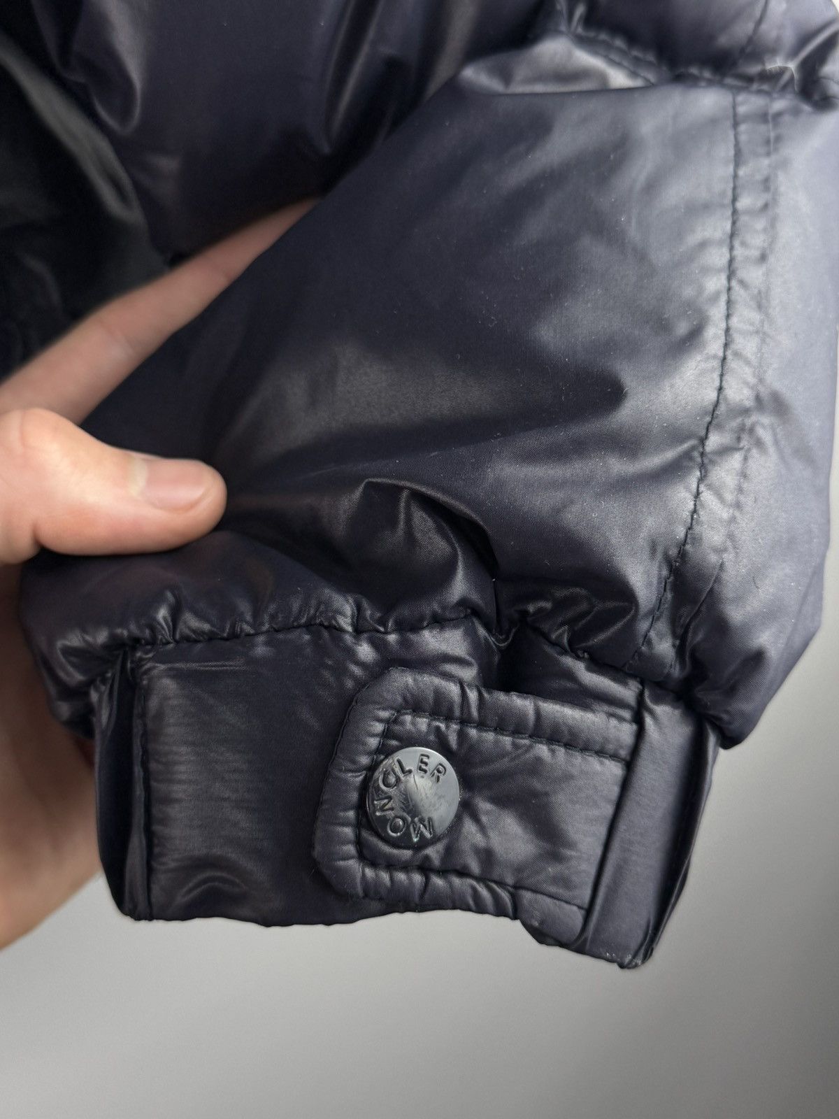 Moncler Moncler Branson Down Puffer Jacket Blue Size - 4 Size US L / EU 52-54 / 3 - 19 Thumbnail