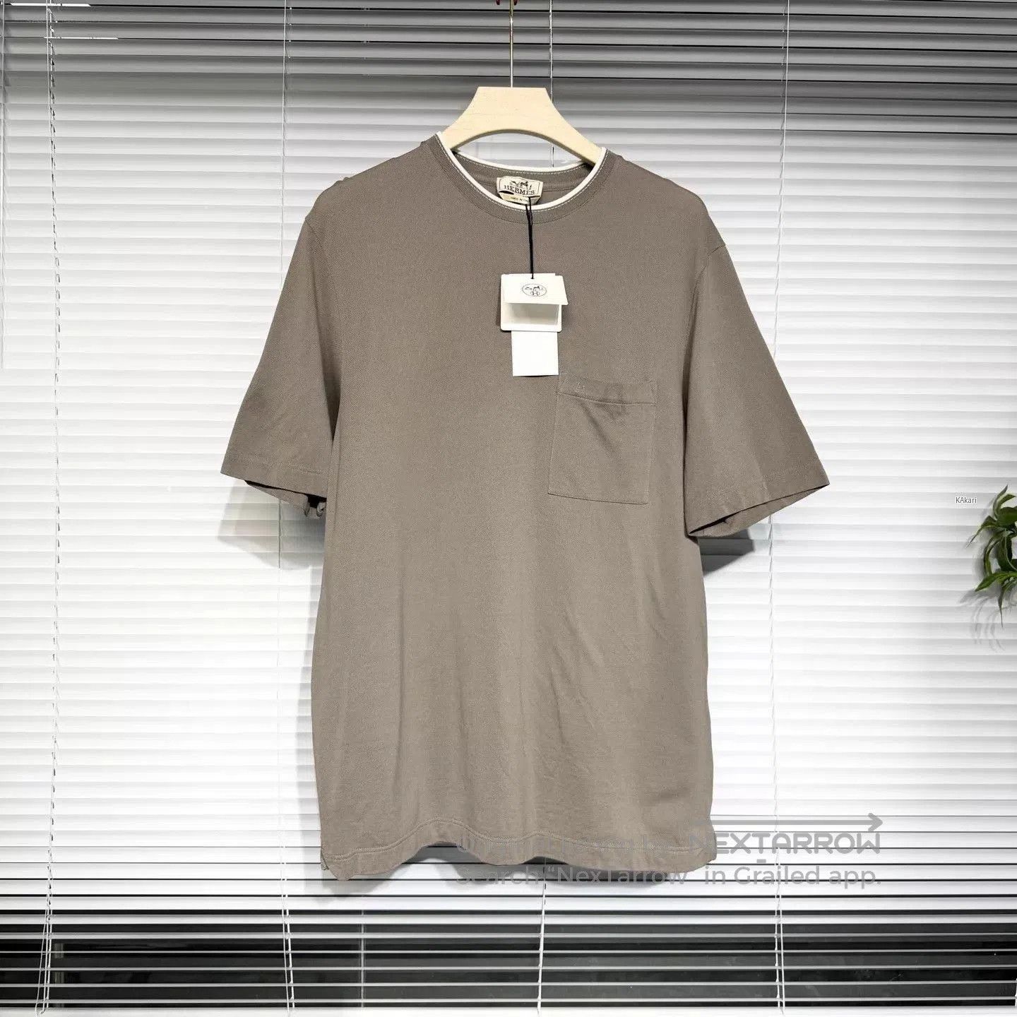 Hermes Gray Short. Size US L / EU 52-54 / 3 - 1 Thumbnail