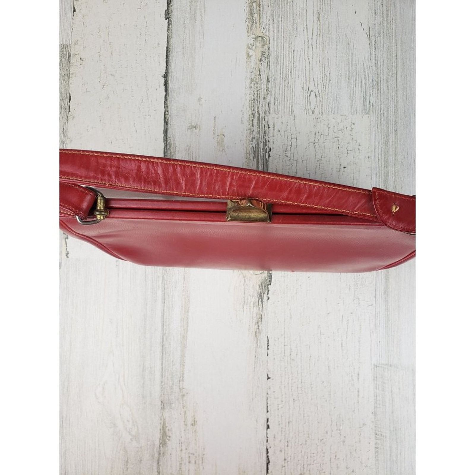 Other Solid Red Mini Clasped Handbag Women's Small Purse Size ONE SIZE - 6 Thumbnail