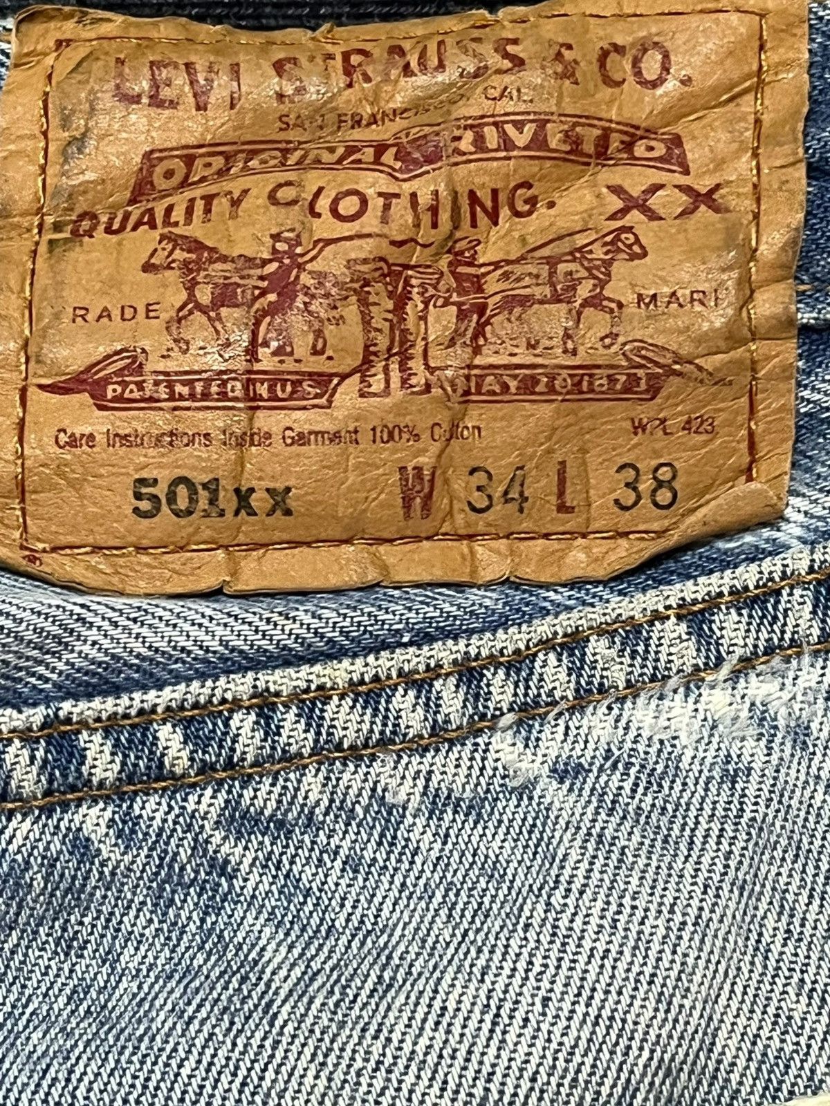 Levi's Vintage Clothing Vintage Levi’s 501xx Ripped Faded Distressed Denim Size US 31 - 7 Thumbnail
