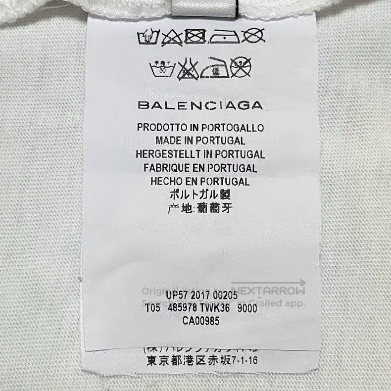 Balenciaga Balenciaga Buckle Short-Sleeve T-Shirt Size US S / EU 44-46 / 1 - 6 Thumbnail