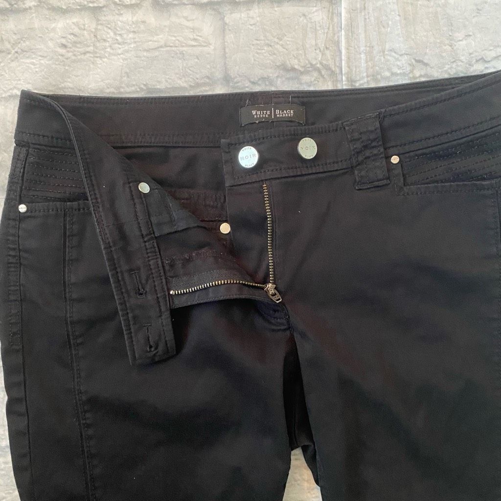 White House Black Market White House black market Noir women 8 crop pants w/zipper ba Size 30" / US 8 / IT 44 - 5 Thumbnail