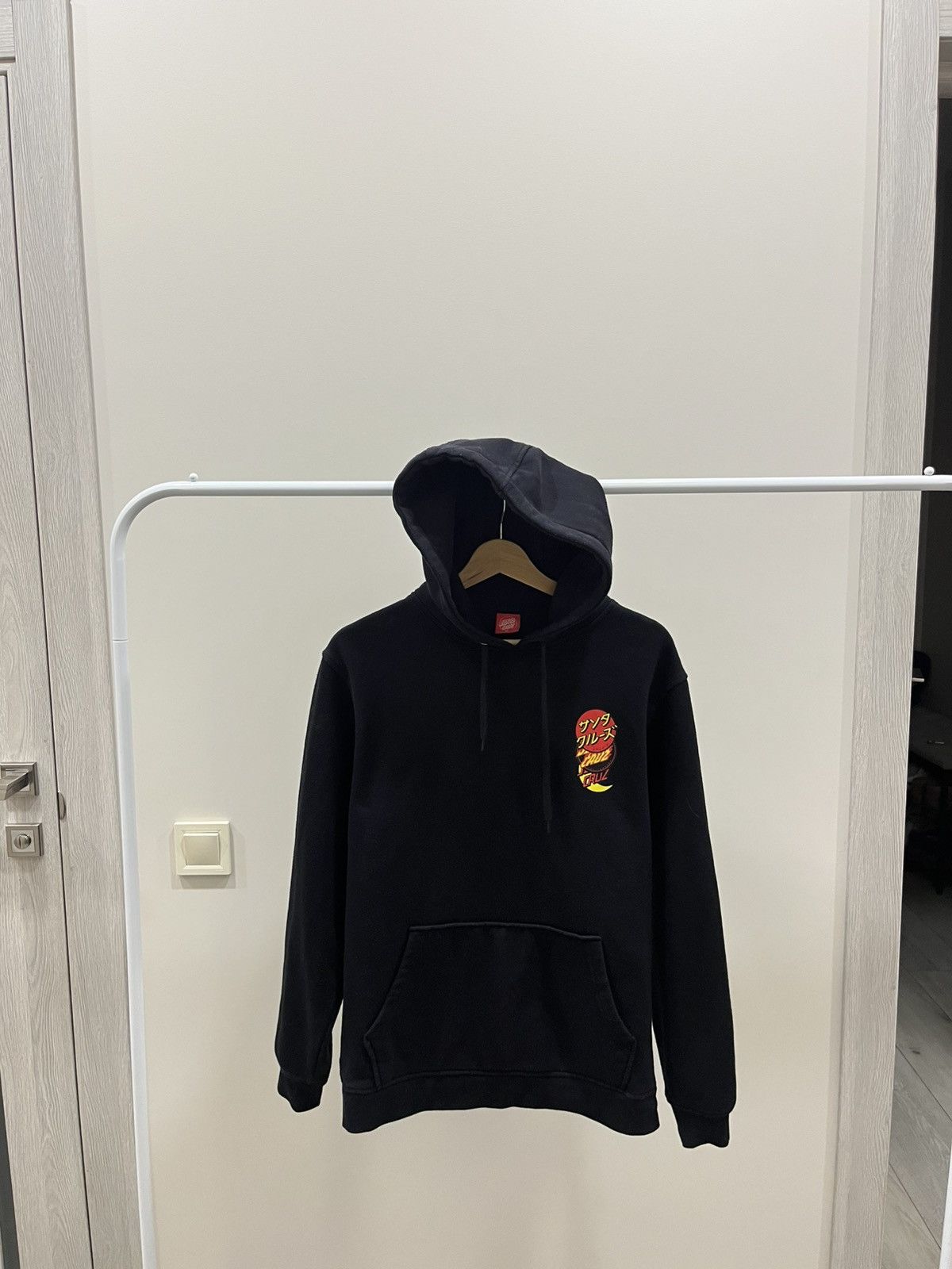 Japanese Brand Y2K Santa Cruz Skateboards Hoodie Sweatshirt Medium Black Size US M / EU 48-50 / 2 - 2 Thumbnail