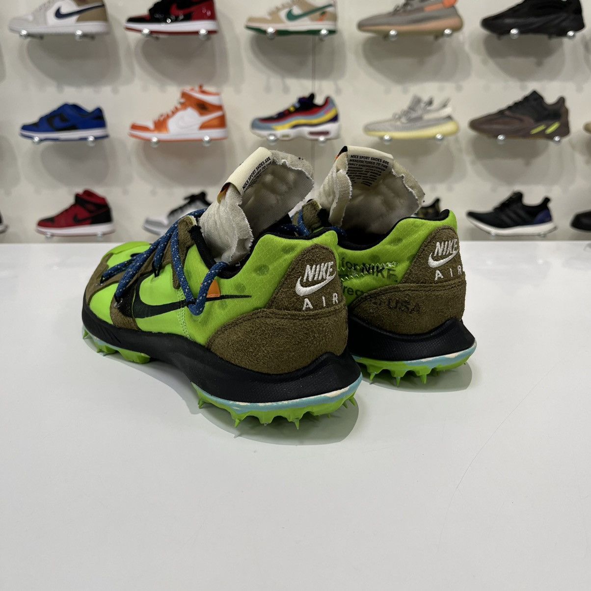 Nike × Off-White Nike Zoom Terra Kiger 5 Off-White Electric Green (W) Size US 10.5 / EU 43-44 - 3 Thumbnail