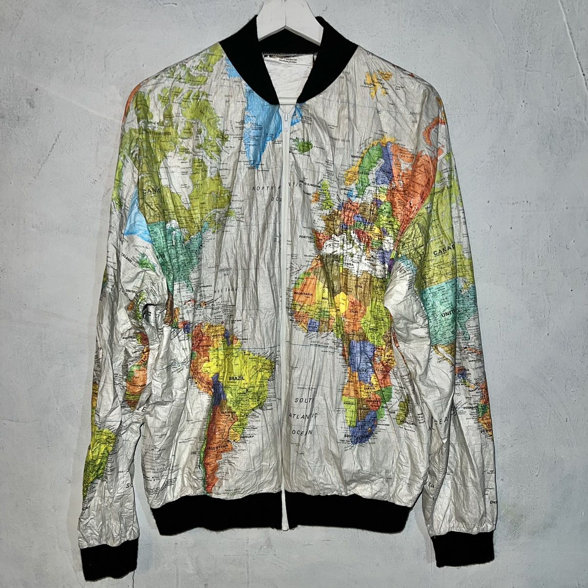 image of 24.5 X 26. Vintage World Globe Tyvek Jacket As, Men's (Size Large)