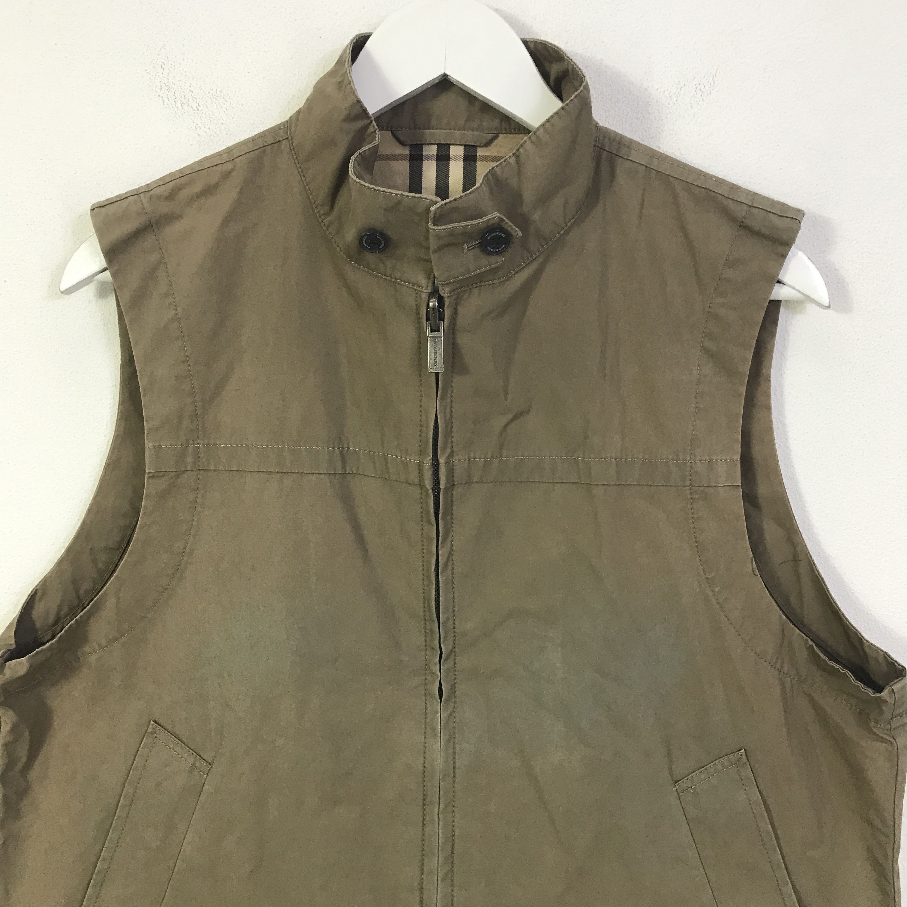 Burberry burberry london vest K121B18 Size US L / EU 52-54 / 3 - 2 Thumbnail