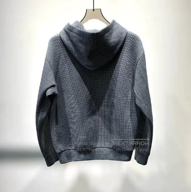 Louis Vuitton Louis Vuitton Gray Cotton Men's Hoodie . Size US S / EU 44-46 / 1 - 2 Thumbnail