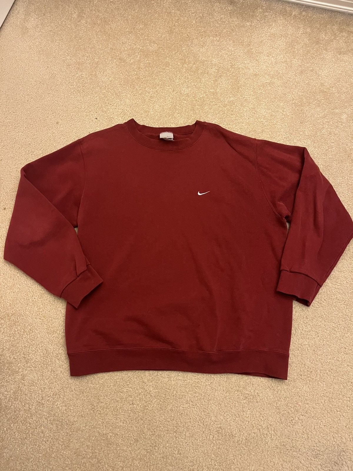 Nike Vintage Nike Swoosh Crewneck Sweater Size US L / EU 52-54 / 3 - 1 Thumbnail